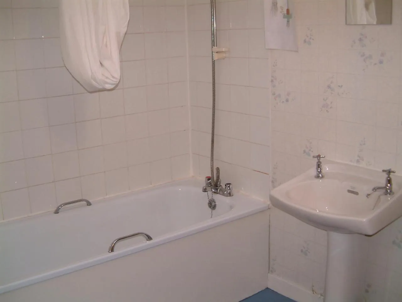 Bathroom in Terrace hotel