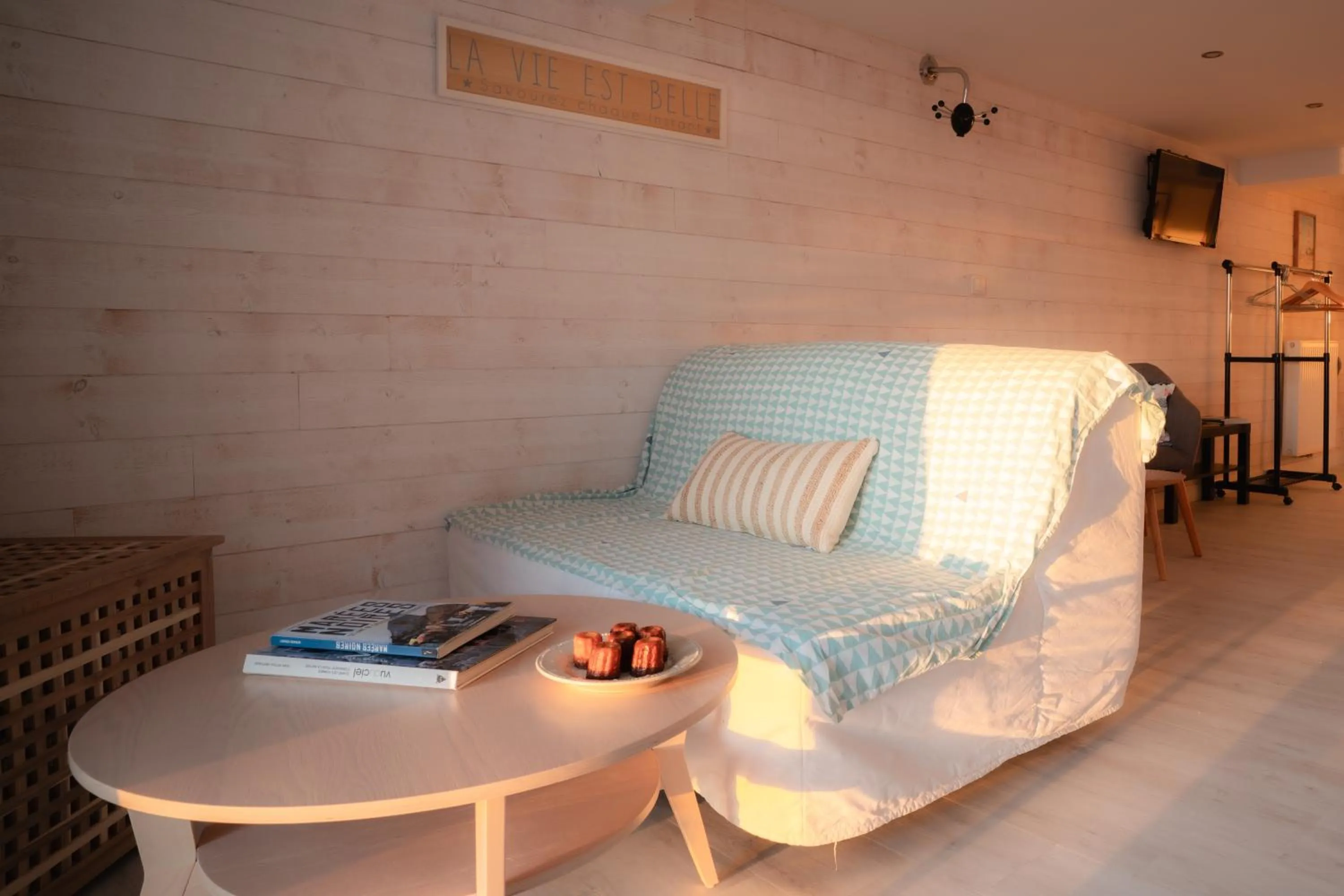 Decorative detail in Les Chambres d'Hôtes de la Mer