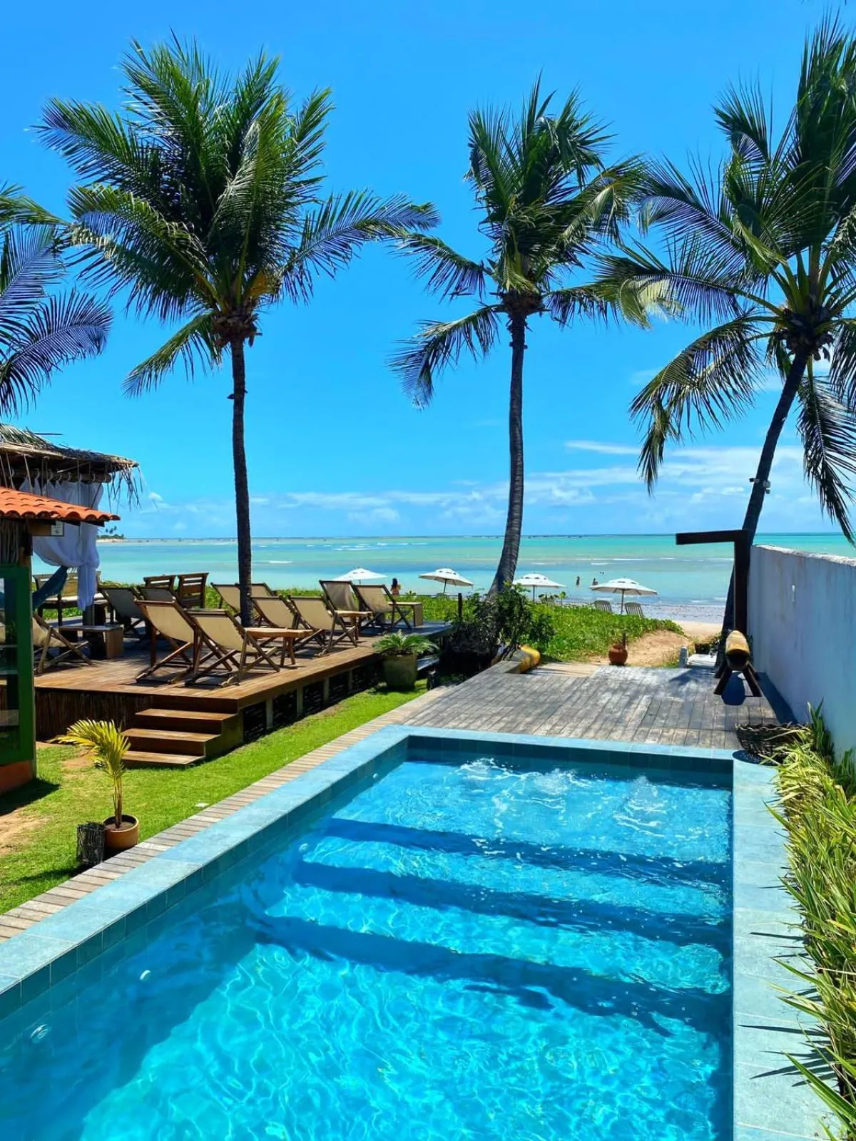 Swimming pool in Pousada Rota Ecológica