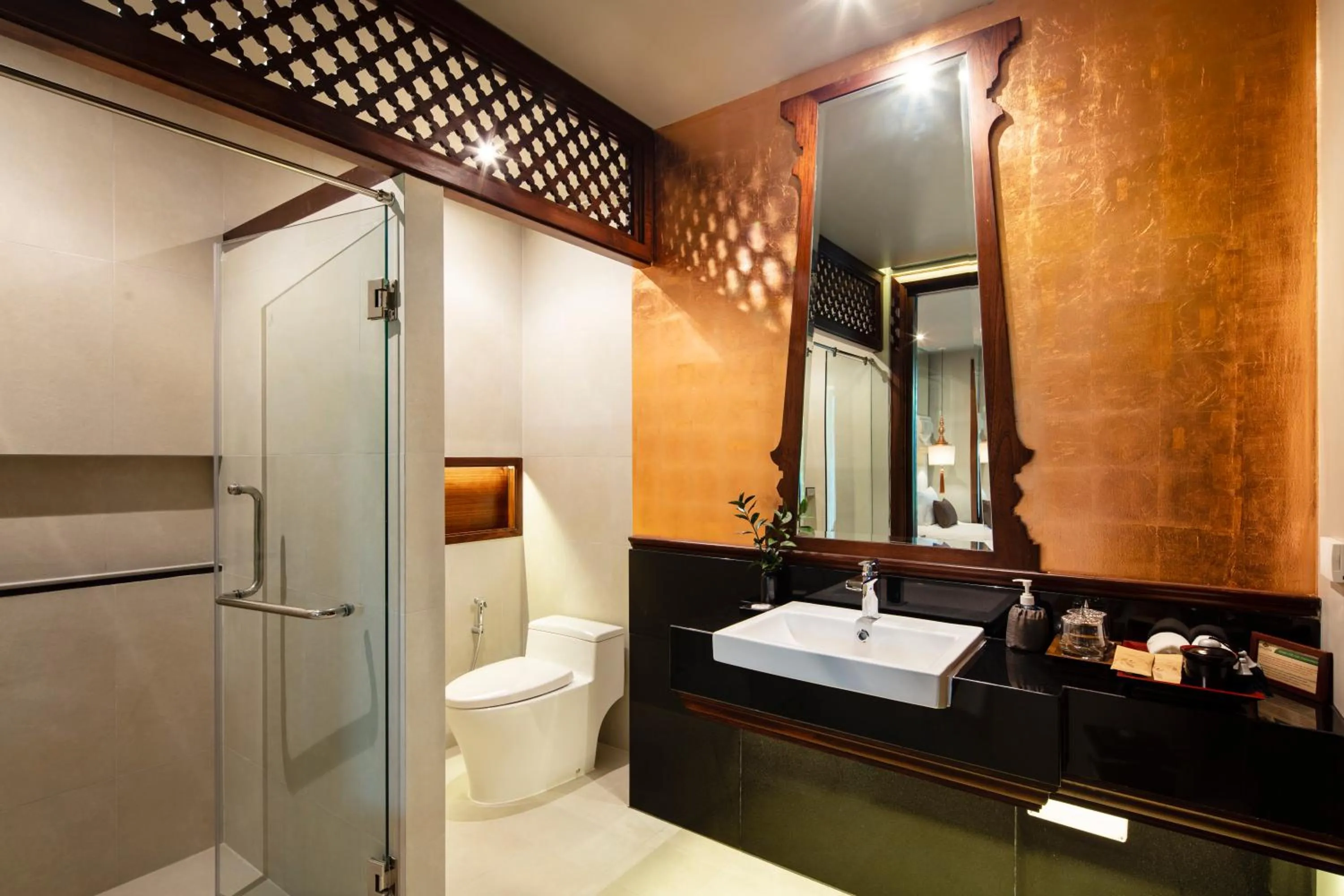 Shower in RatiLanna Riverside Spa Resort