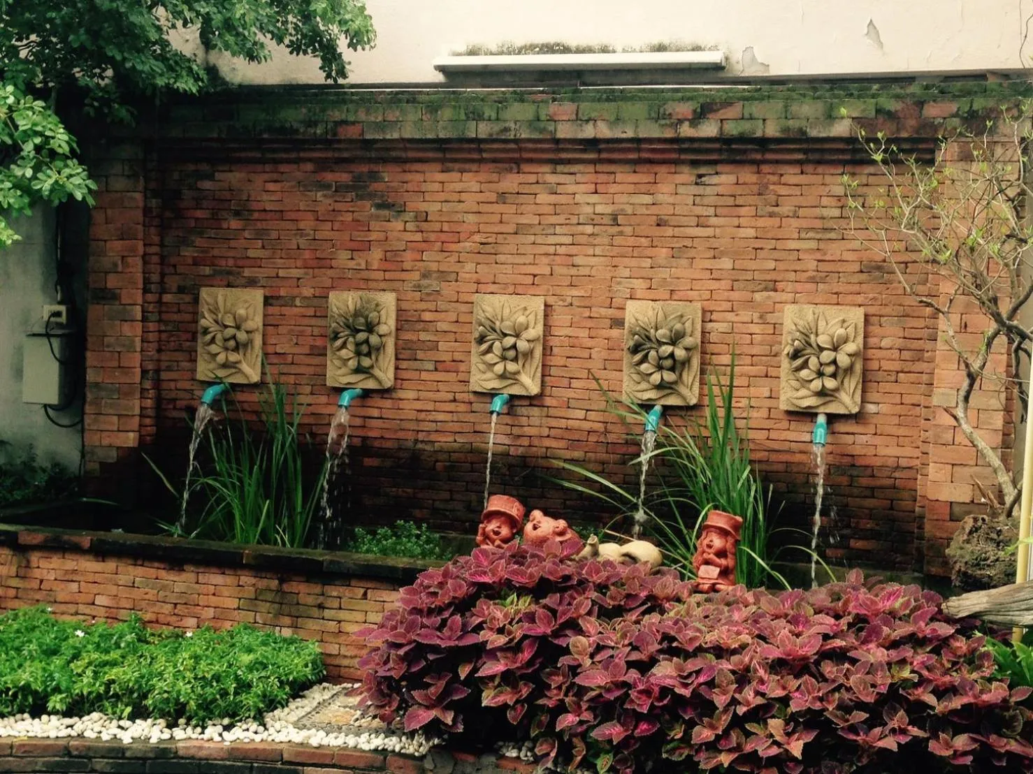 Day in The Dome Residence