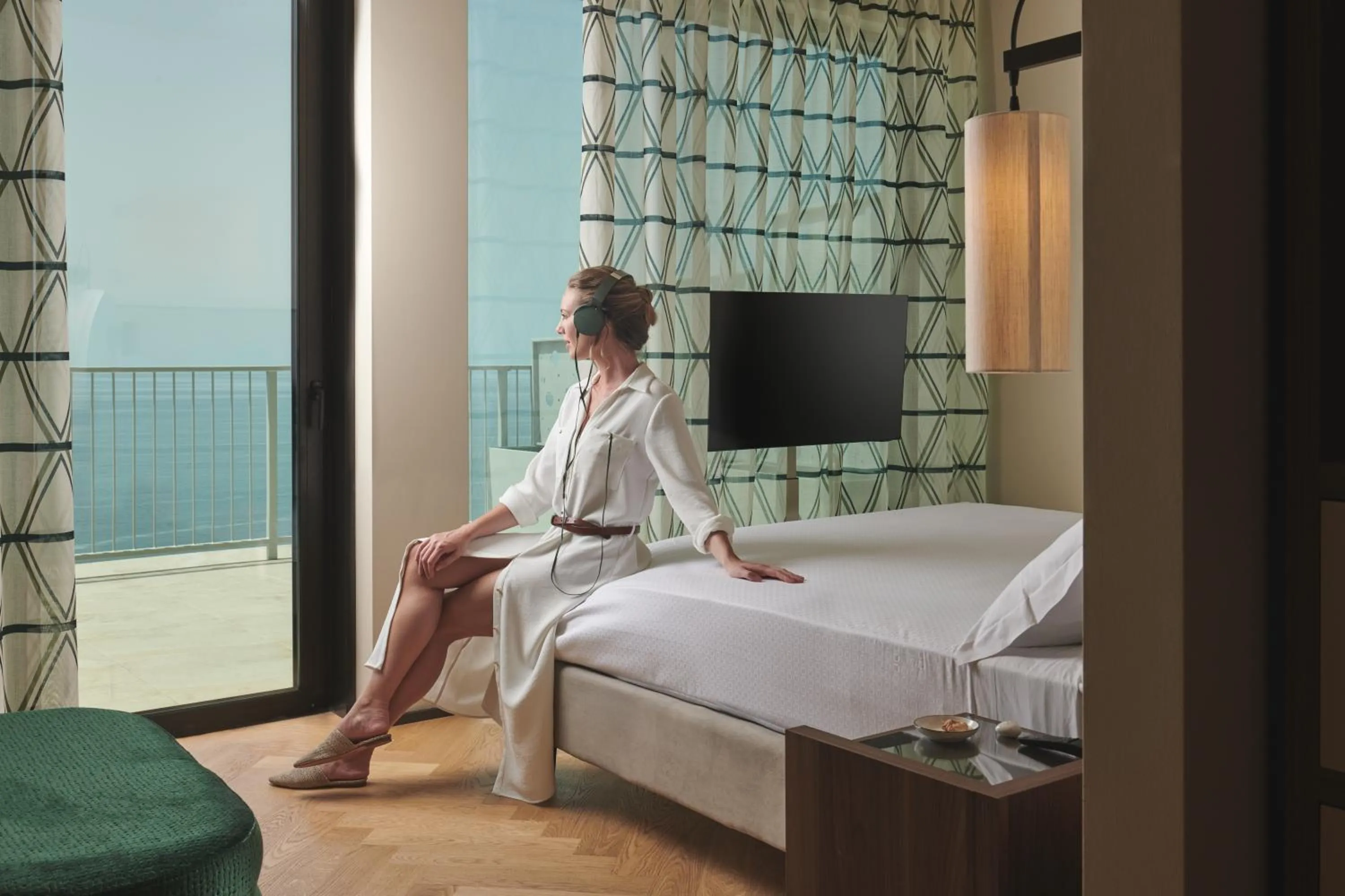 Bed in Maximilian Suites