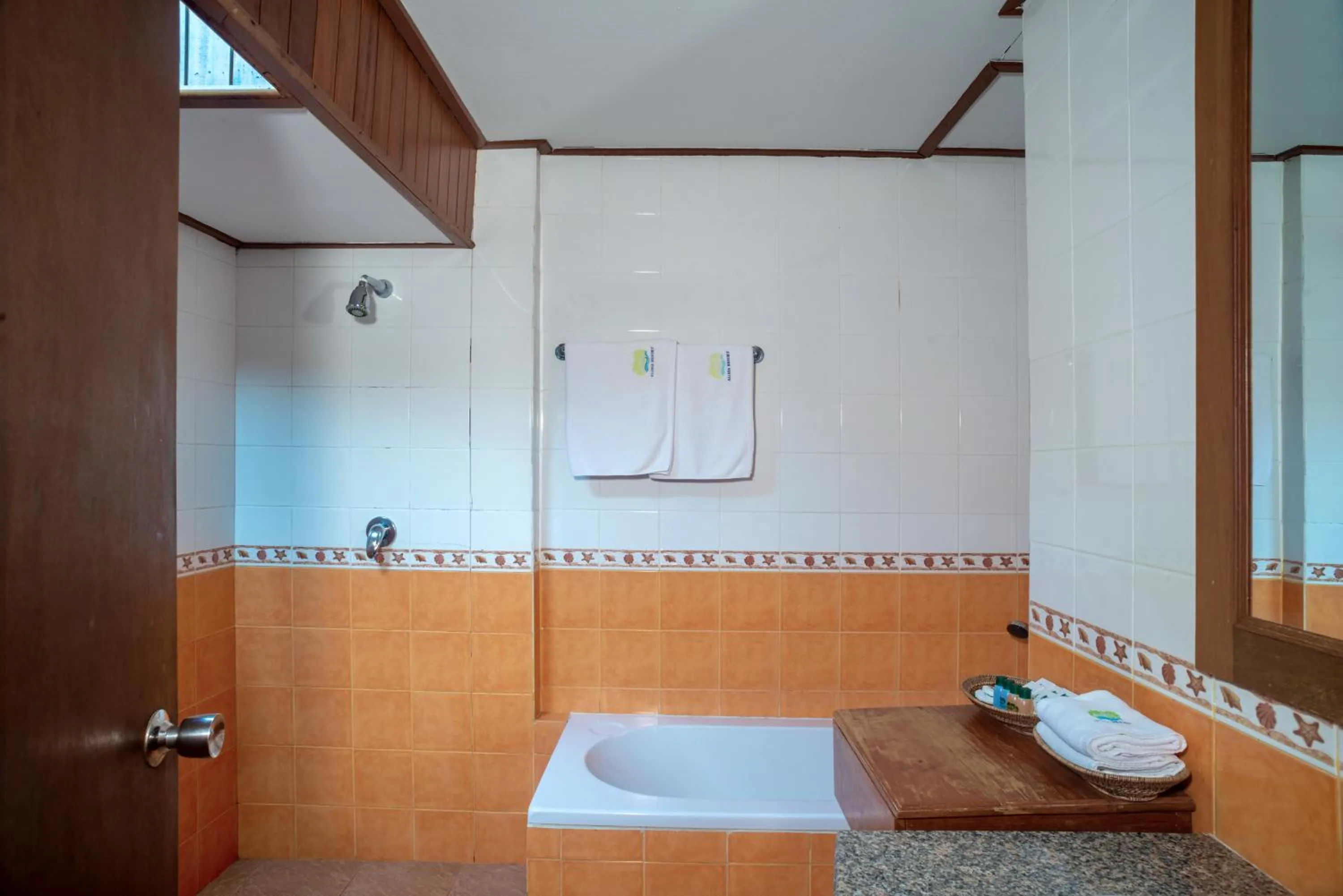 Bathroom in Aloha Resort