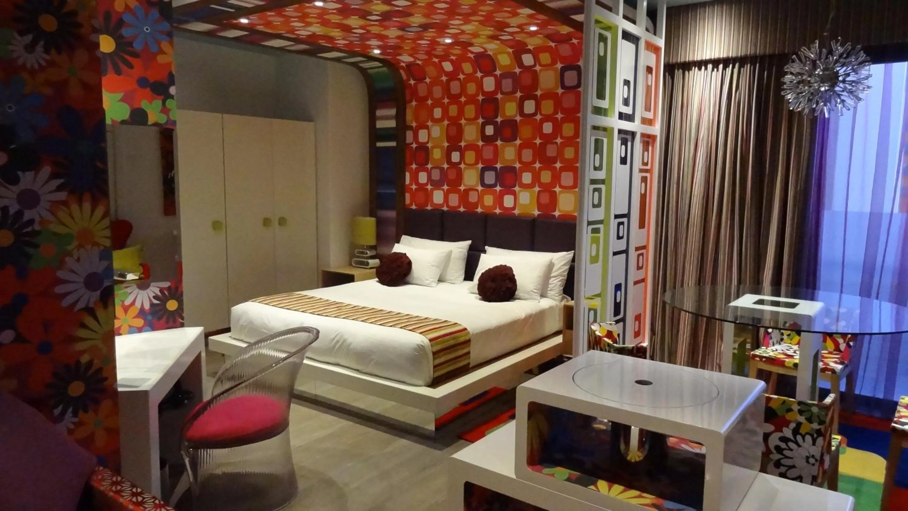 Photo of the whole room in Peermont Metcourt - Thaba Moshate