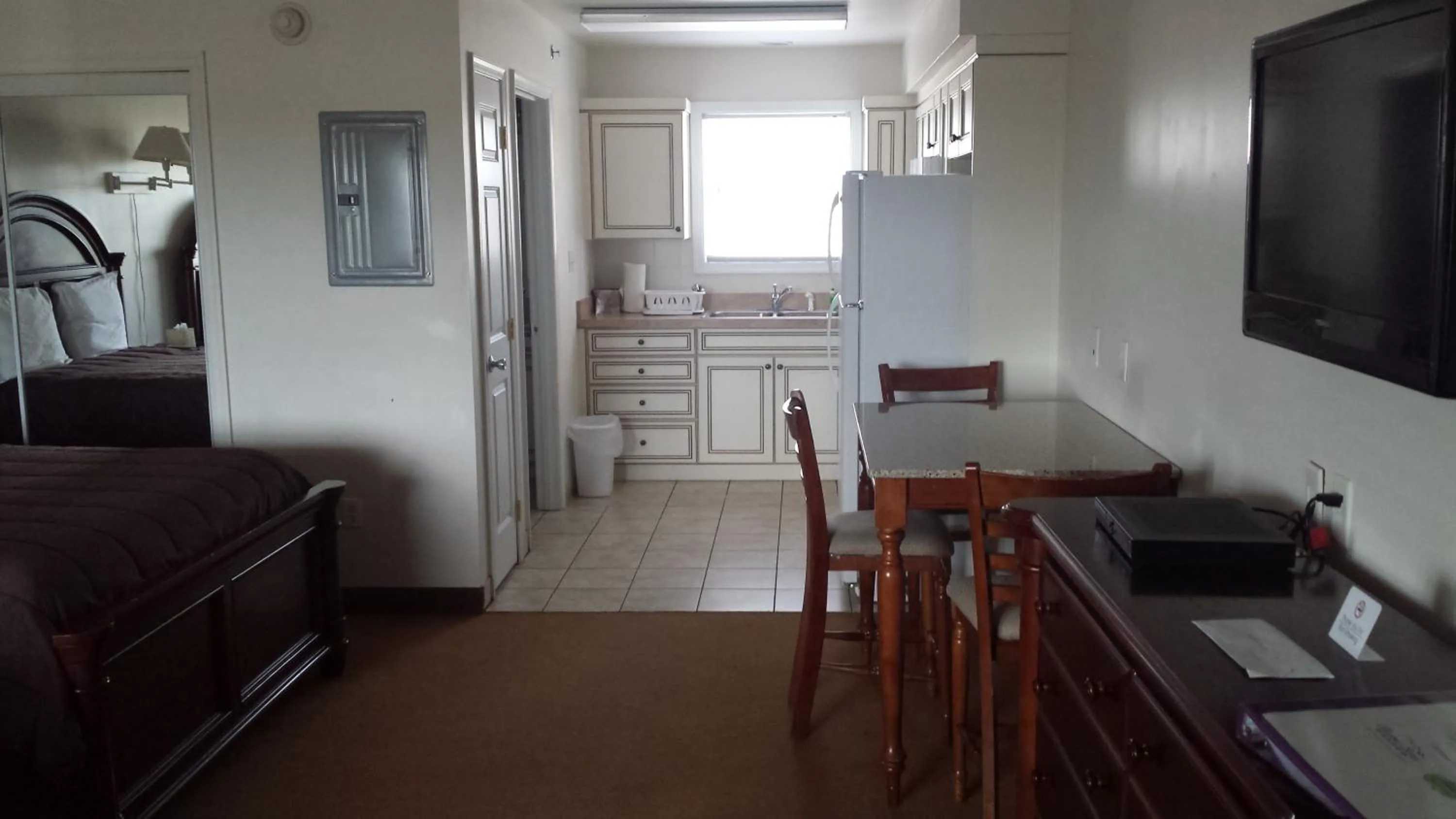 Day in Shore Stay Suites