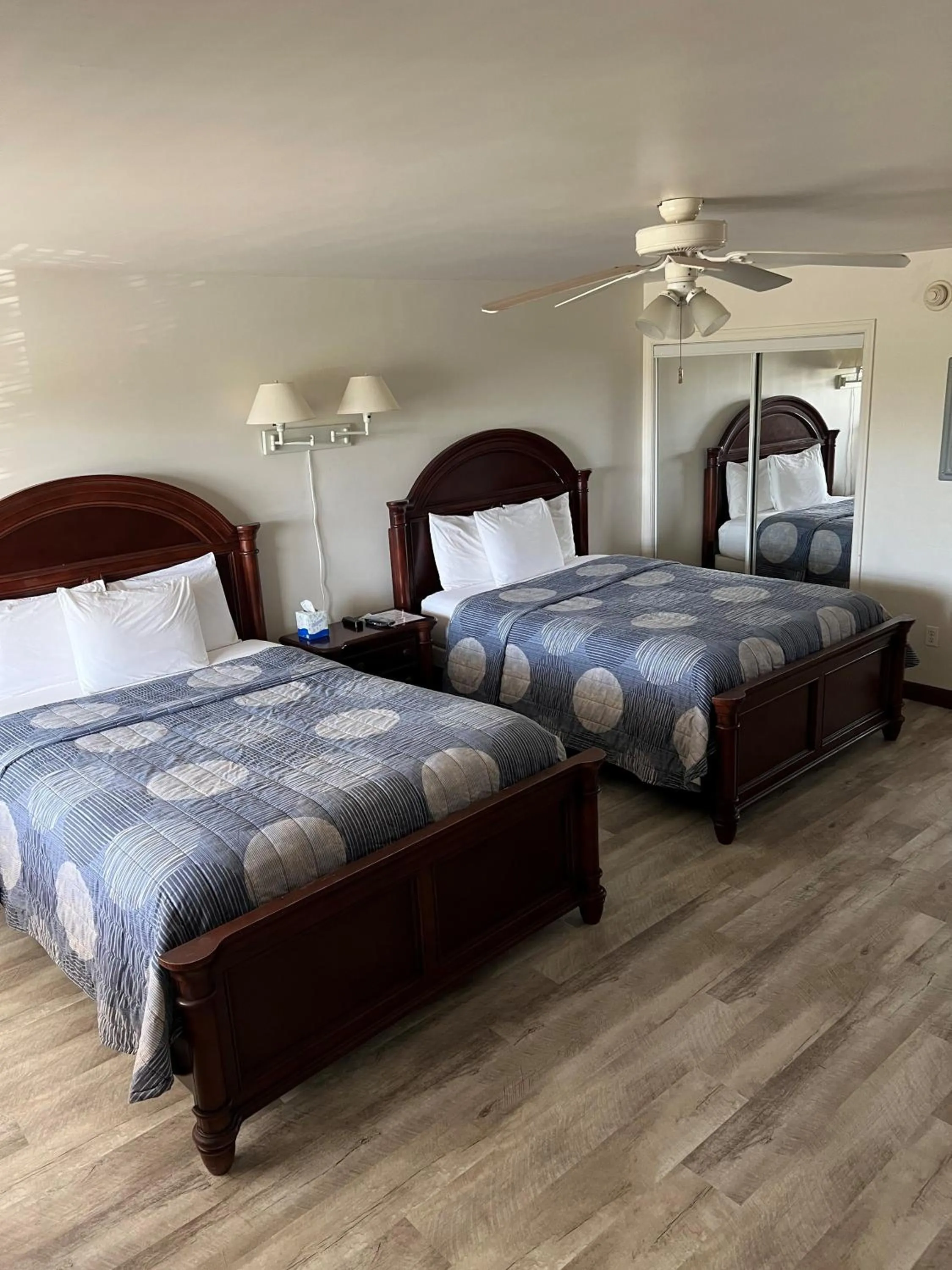 Bed in Shore Stay Suites