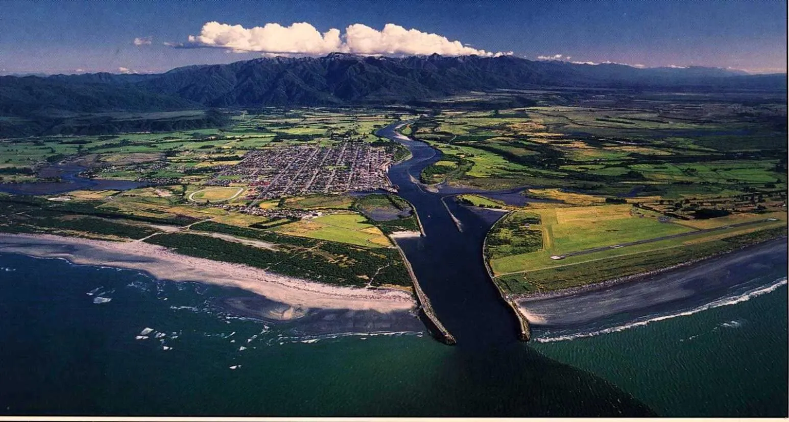 Bird's eye view, Bird's-eye View in The Westport Hotel