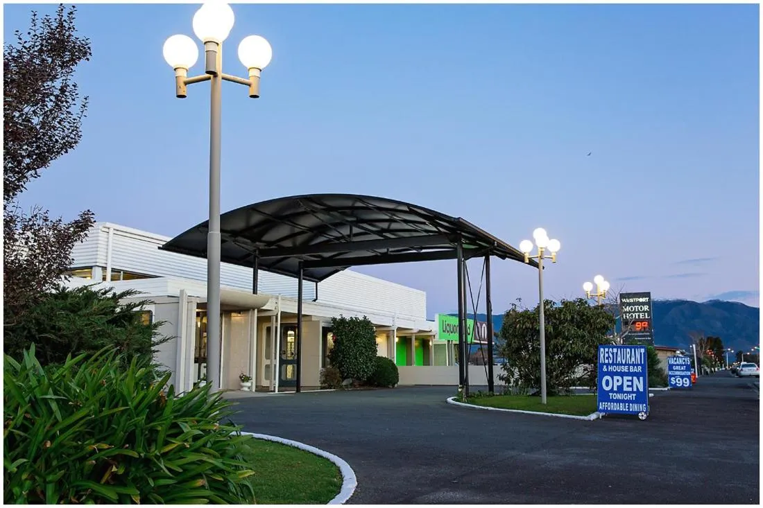 Facade/Entrance in The Westport Hotel