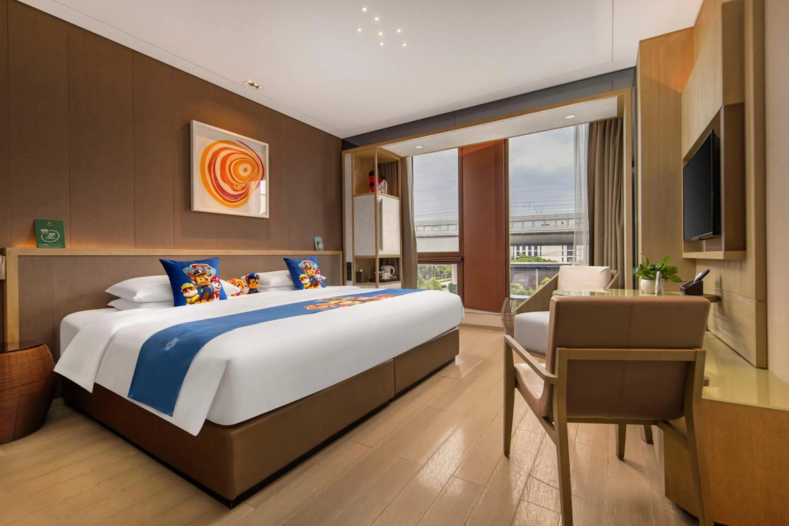 Bed in Novotel Shanghai Clover