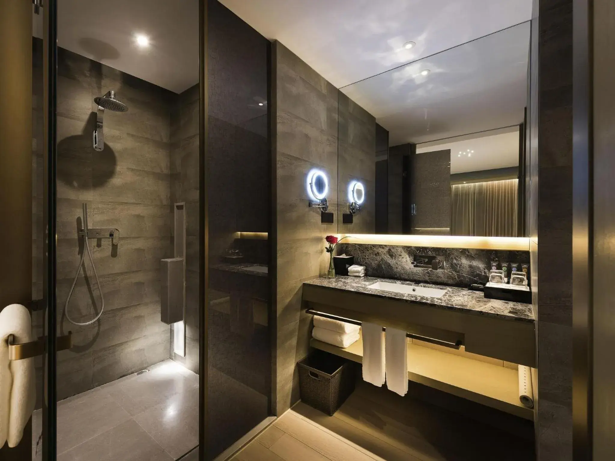 Family Studio in Novotel Shanghai Clover Family Studio in Novotel Shanghai Clover