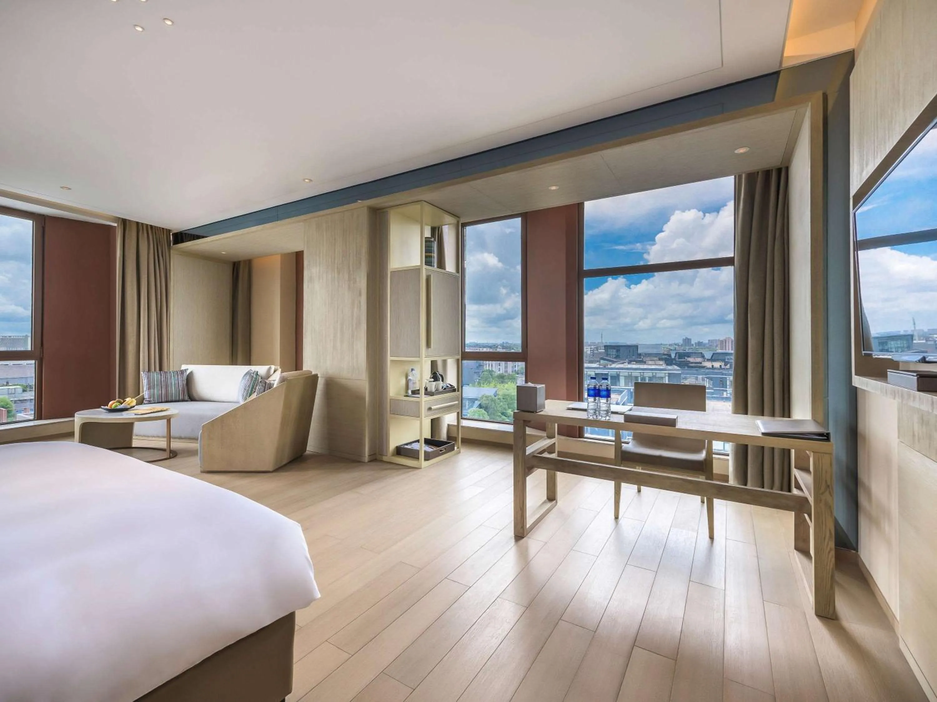 Property building, Bed in Novotel Shanghai Clover