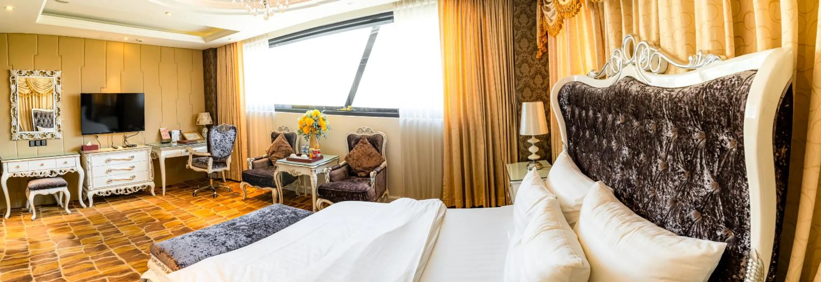 Photo of the whole room in Hoang Trieu Hotel