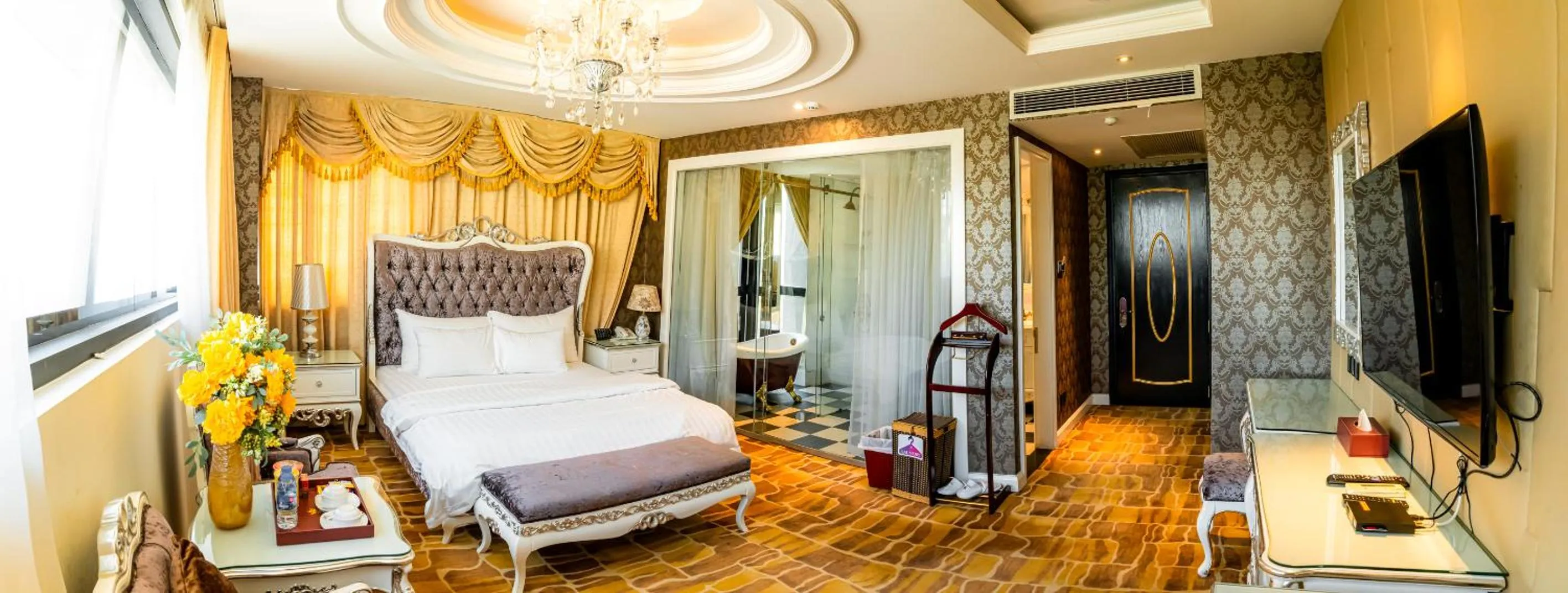 Photo of the whole room in Hoang Trieu Hotel