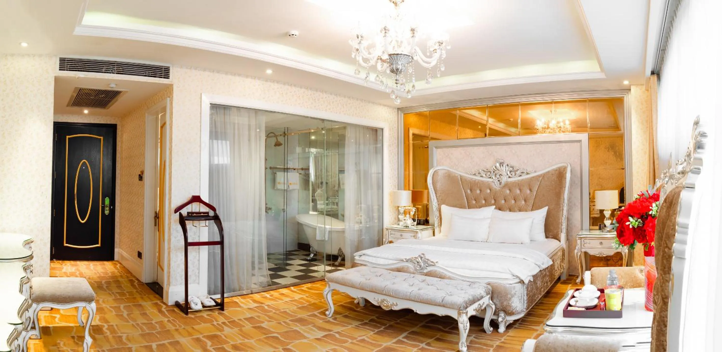 Photo of the whole room in Hoang Trieu Hotel