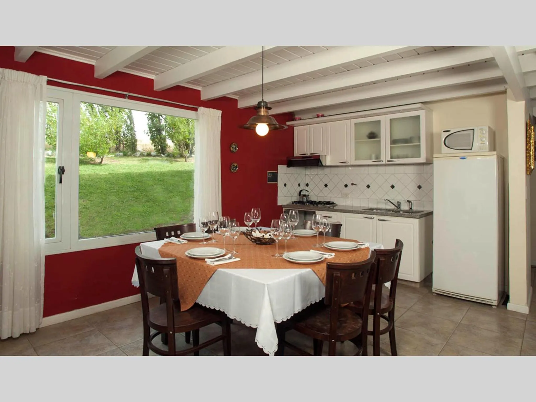 Kitchen or kitchenette in Blanca Patagonia Hostería Boutique y Cabañas