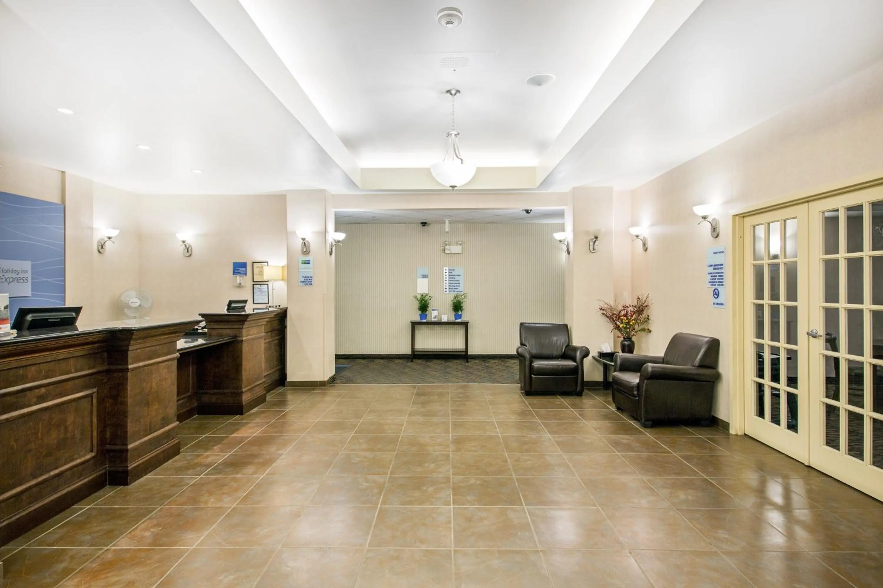 Property building, Lobby/Reception in Holiday Inn Express Hotel & Suites Prince Albert