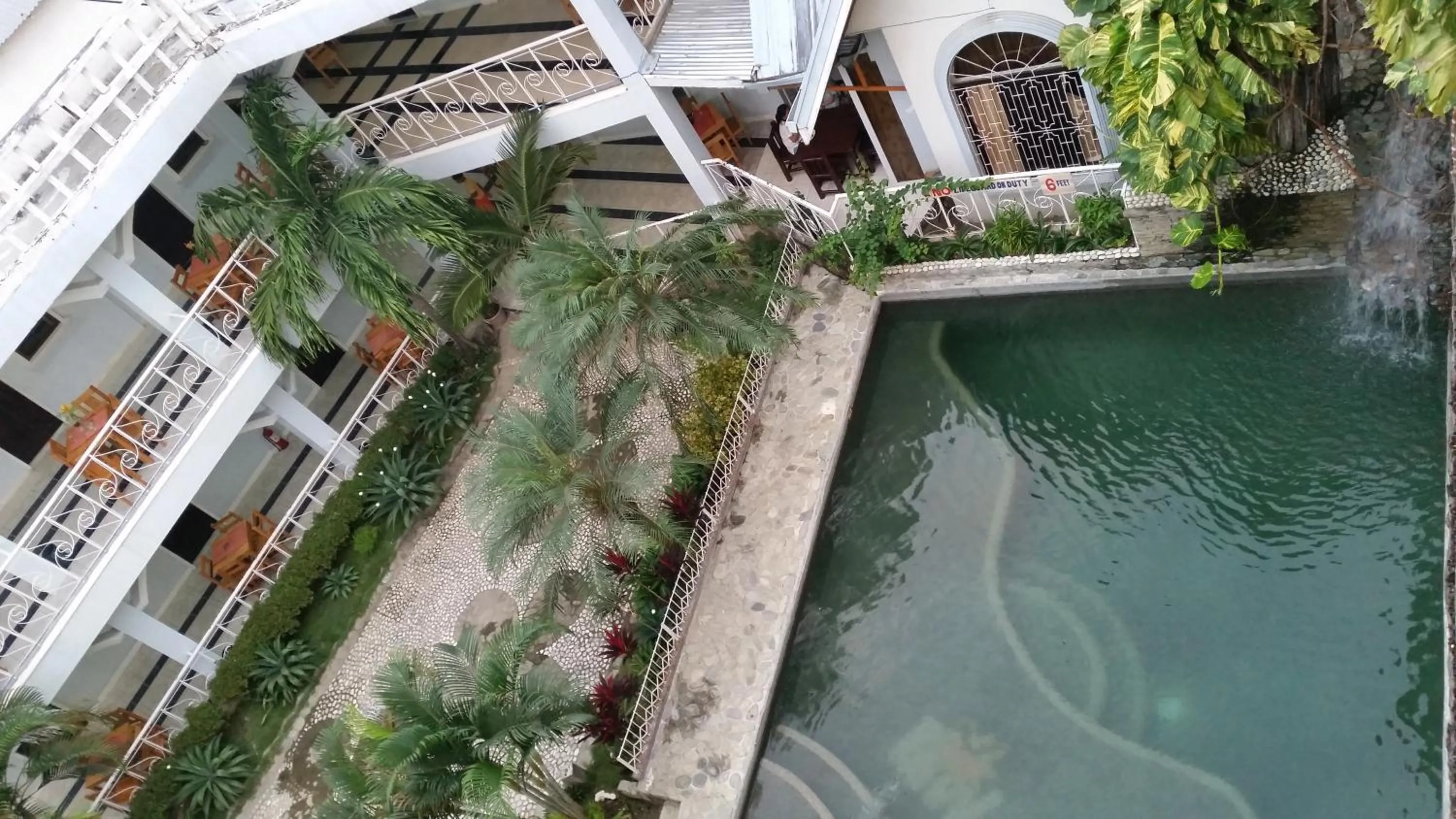 Area and facilities in Simons Heritage Resort Puerto Galera