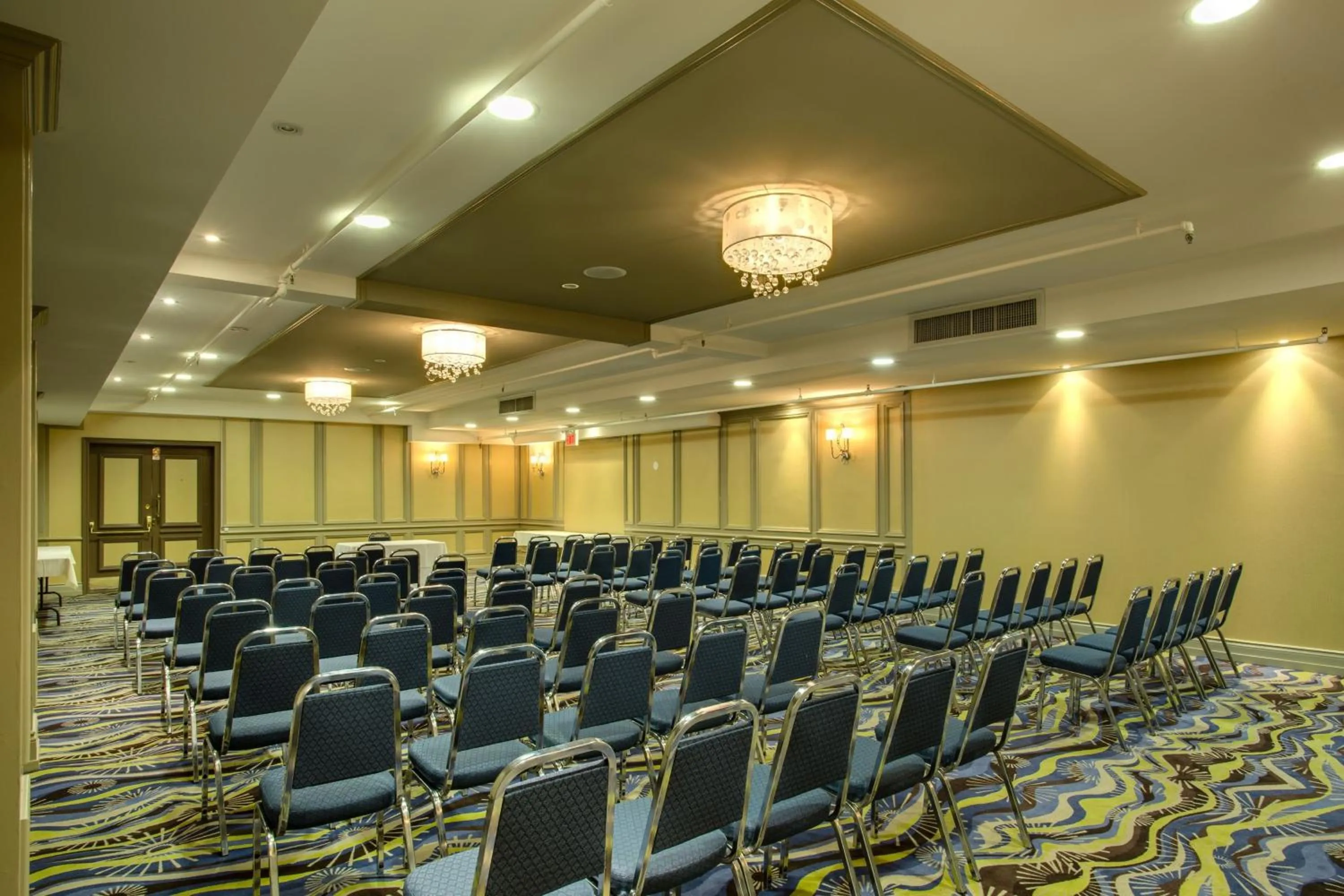 Meeting/conference room in Holiday Inn Sudbury by IHG