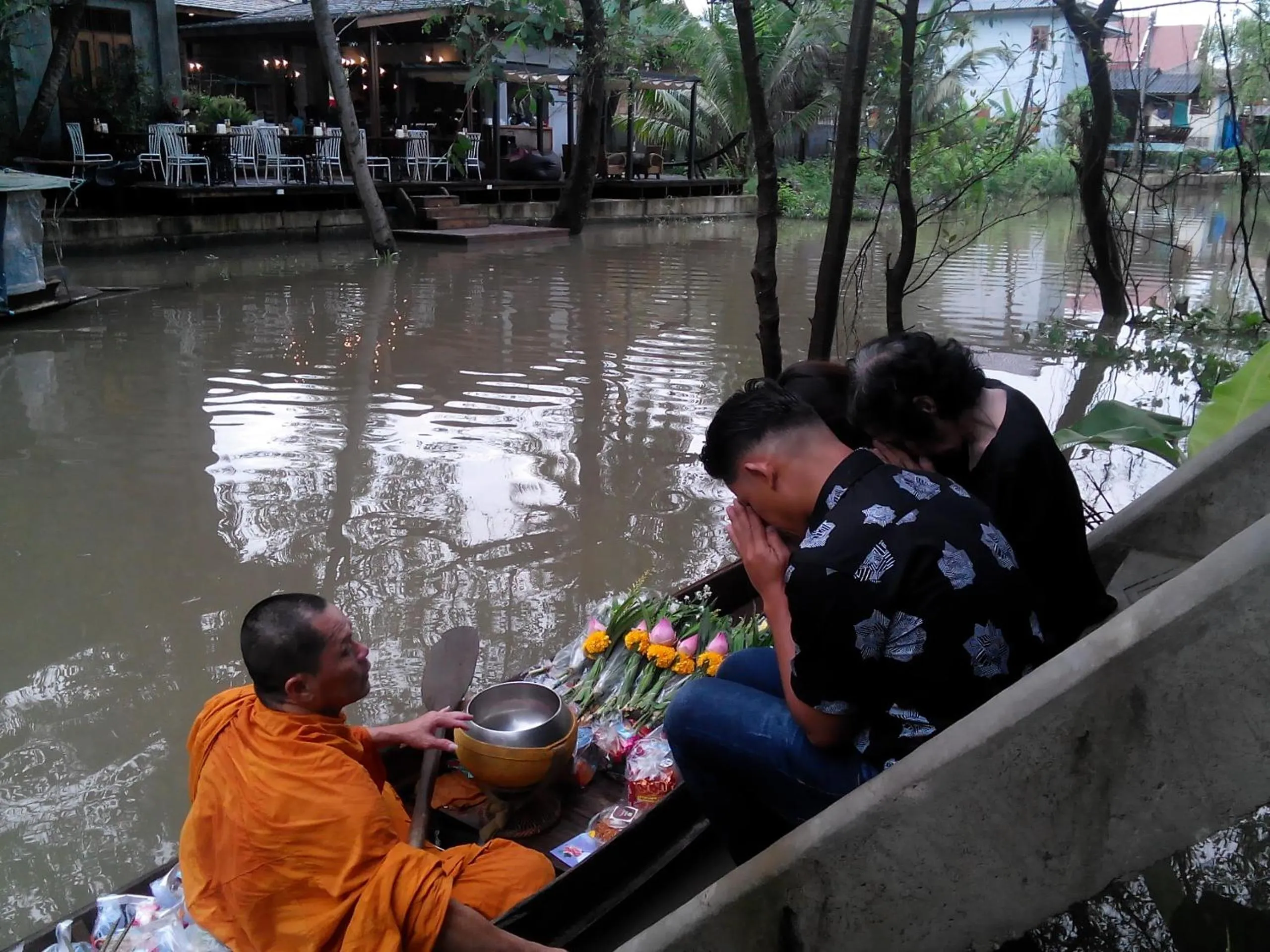 Activities in Aple Homestay