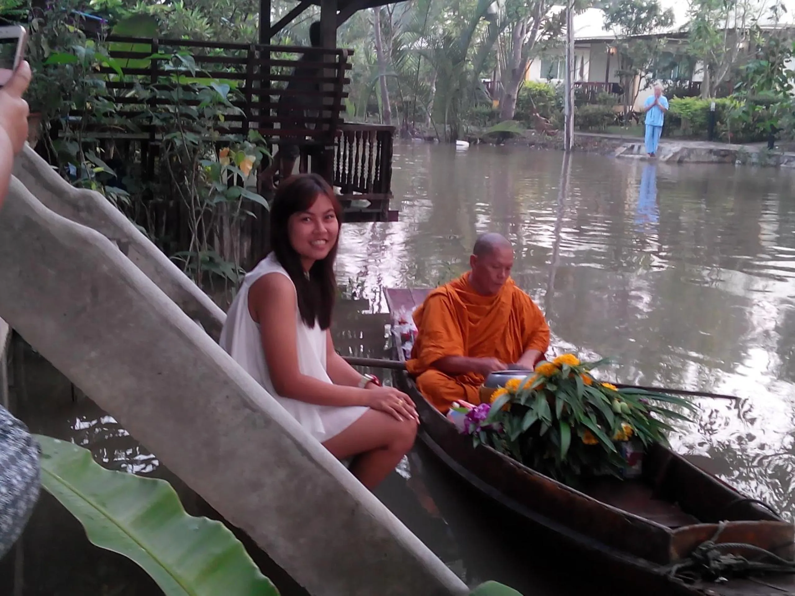 Activities in Aple Homestay