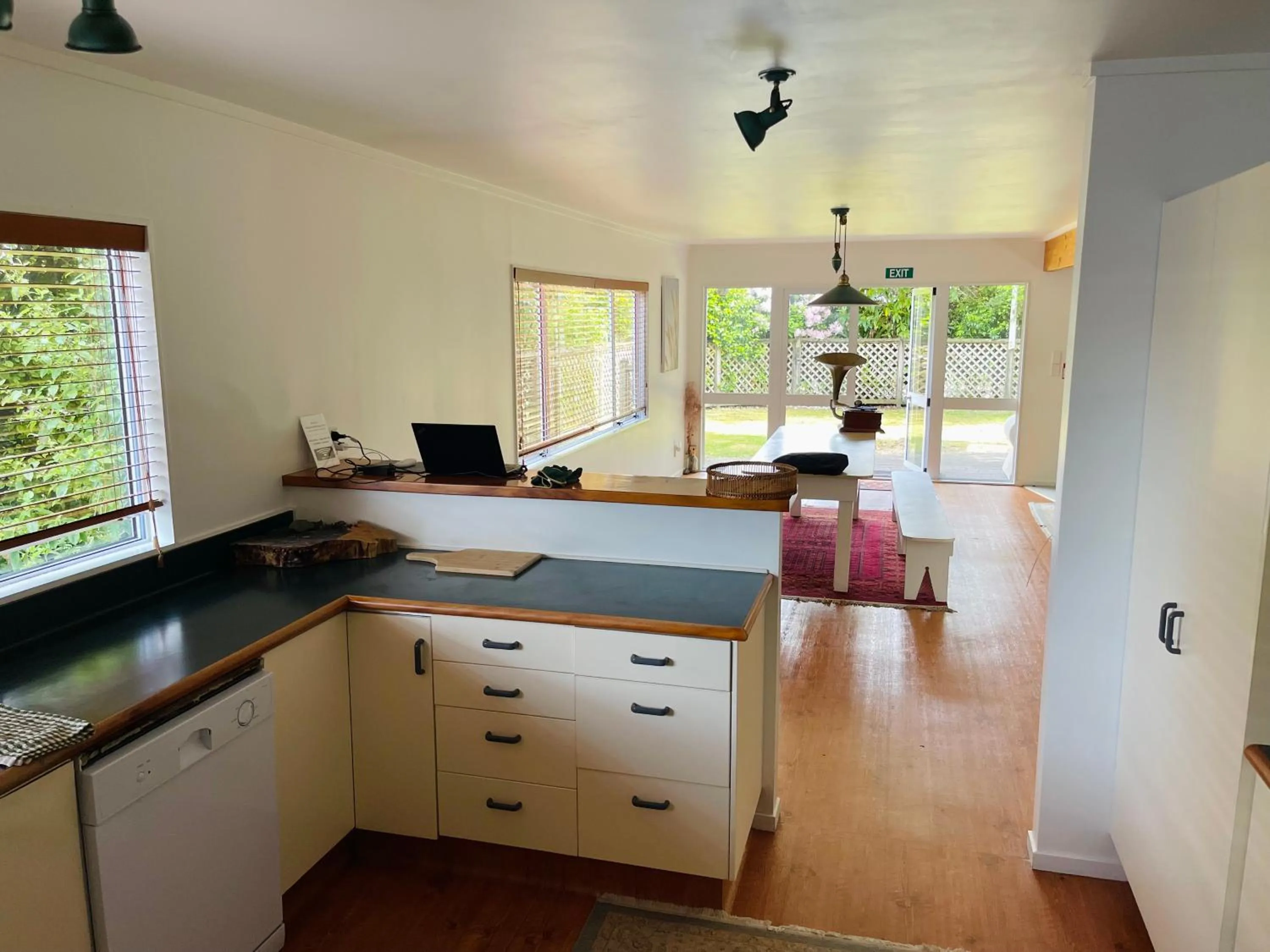 Howard's Mountain Lodge