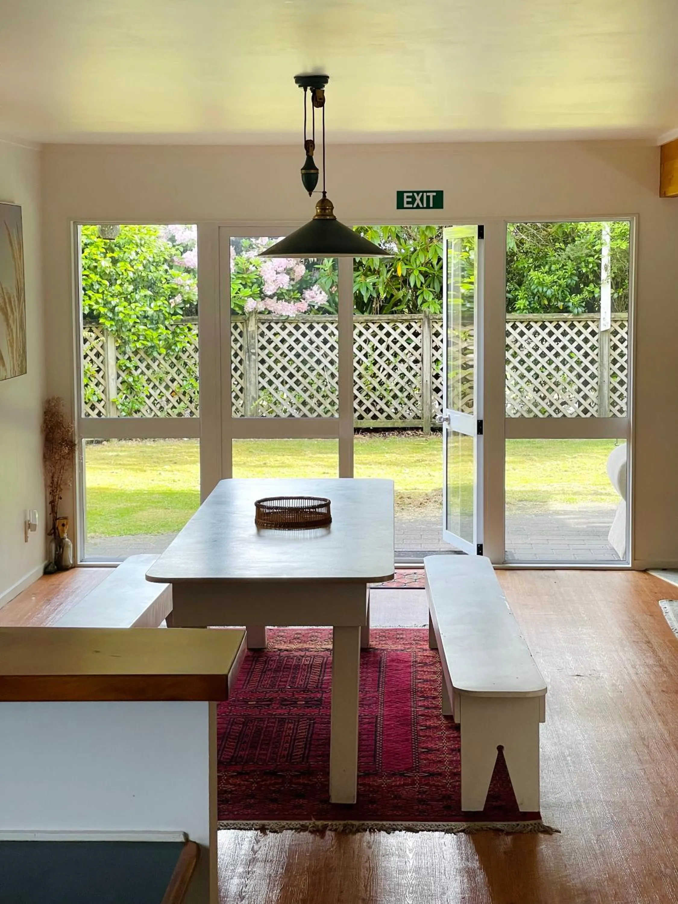 Howard's Mountain Lodge