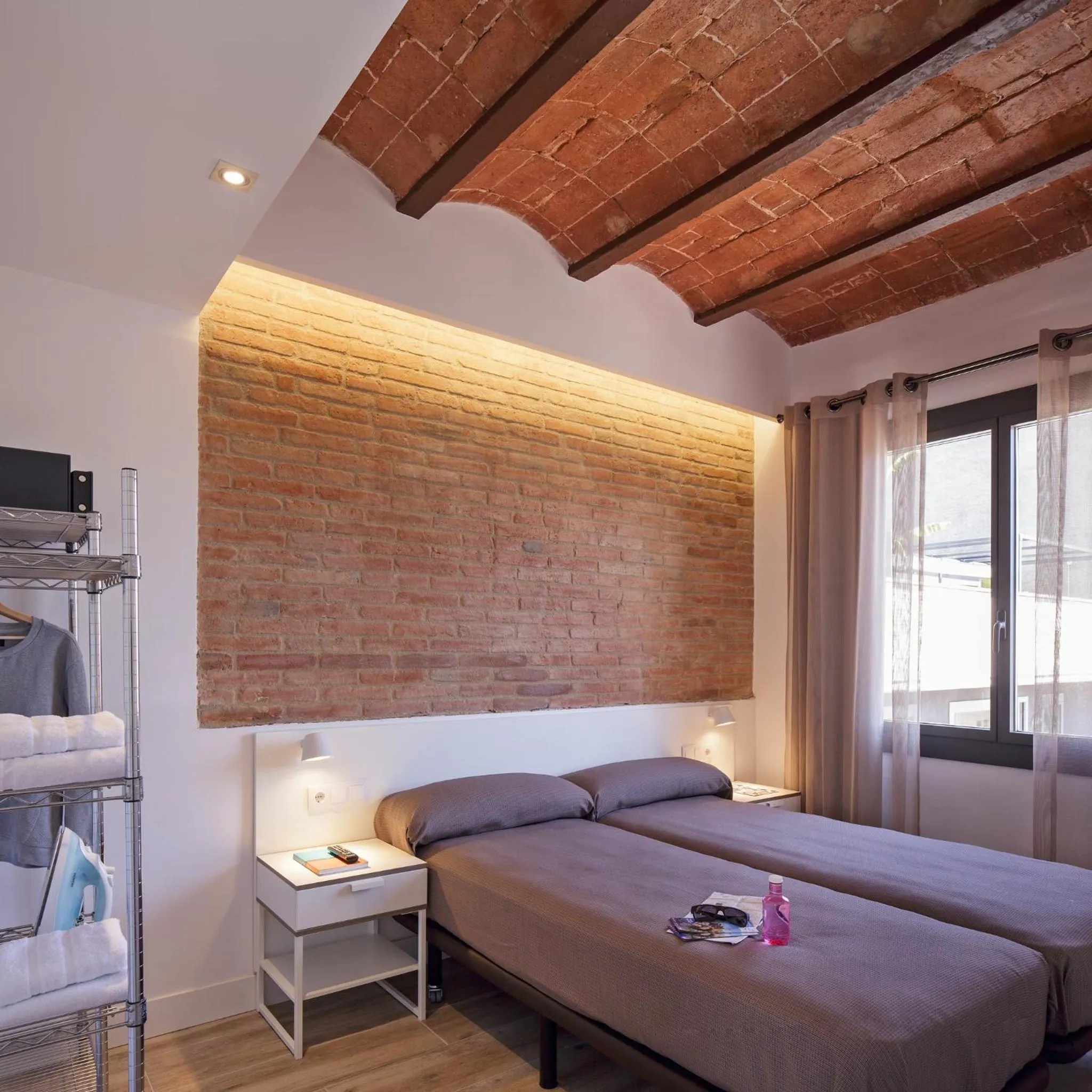 Photo of the whole room, Bed in Hotel Sagrada Familia Apartments
