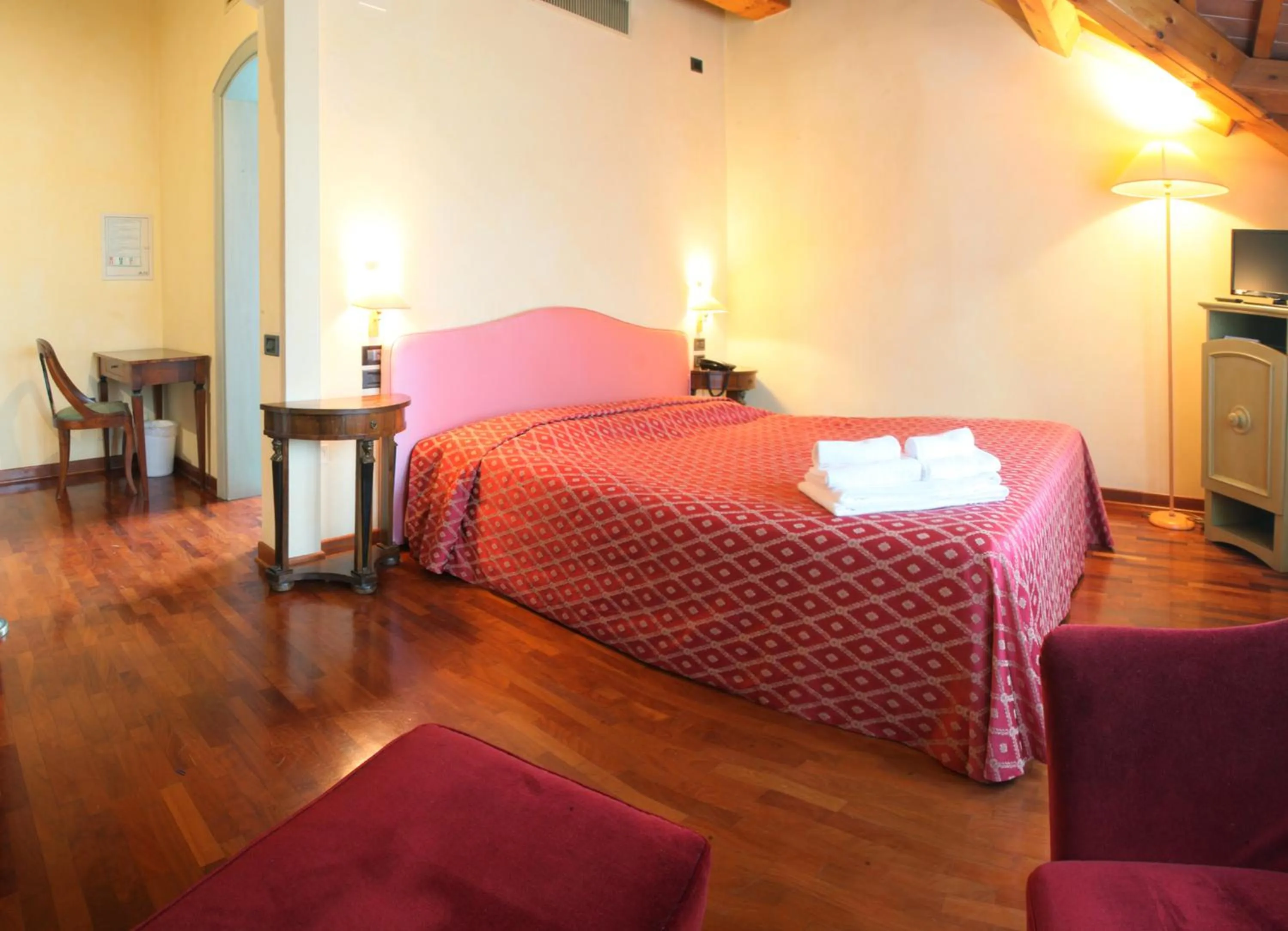 Bed in Hotel La Torre