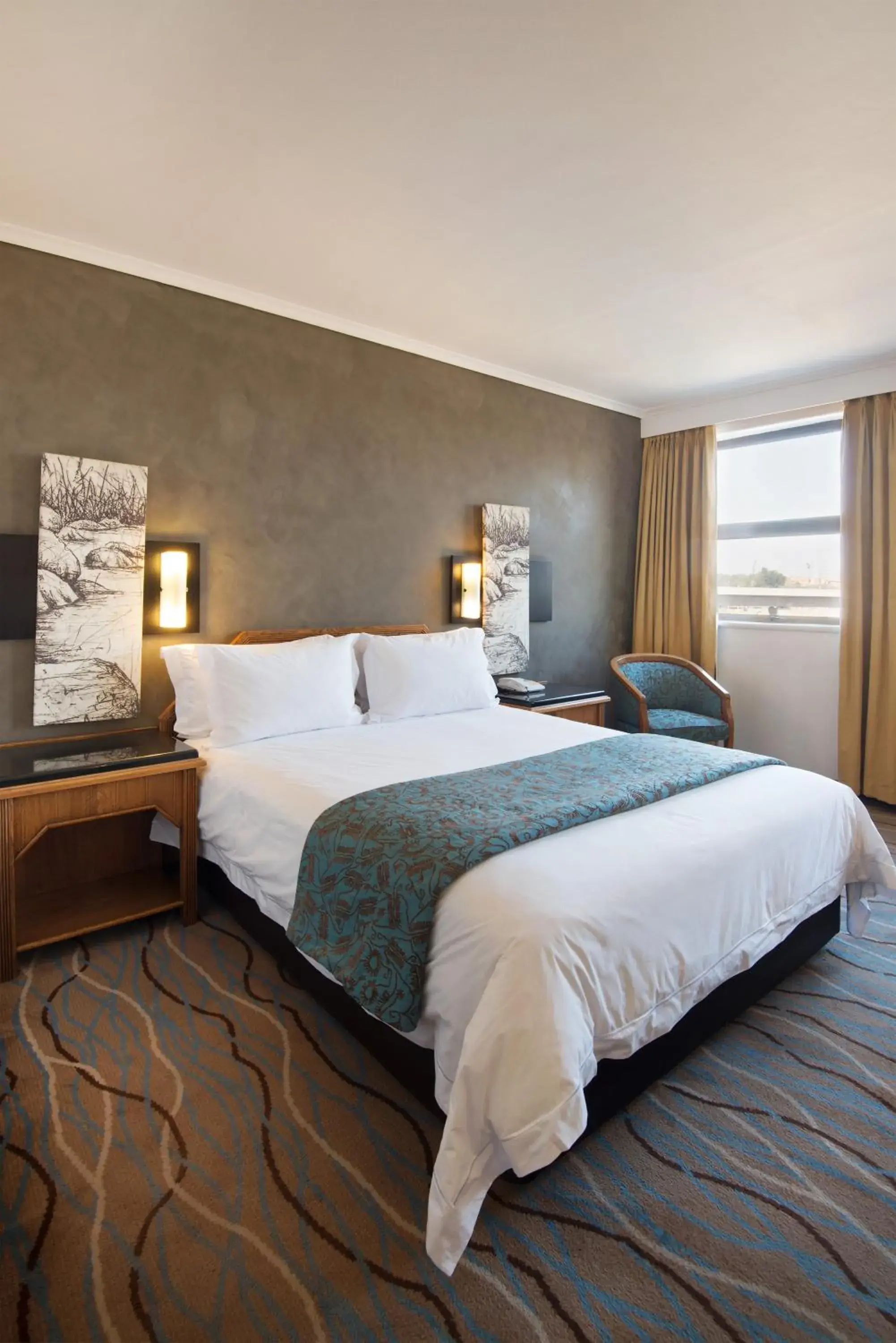 Standard Queen Room - single occupancy in The Centurion Hotel Standard Queen Room - single occupancy in The Centurion Hotel