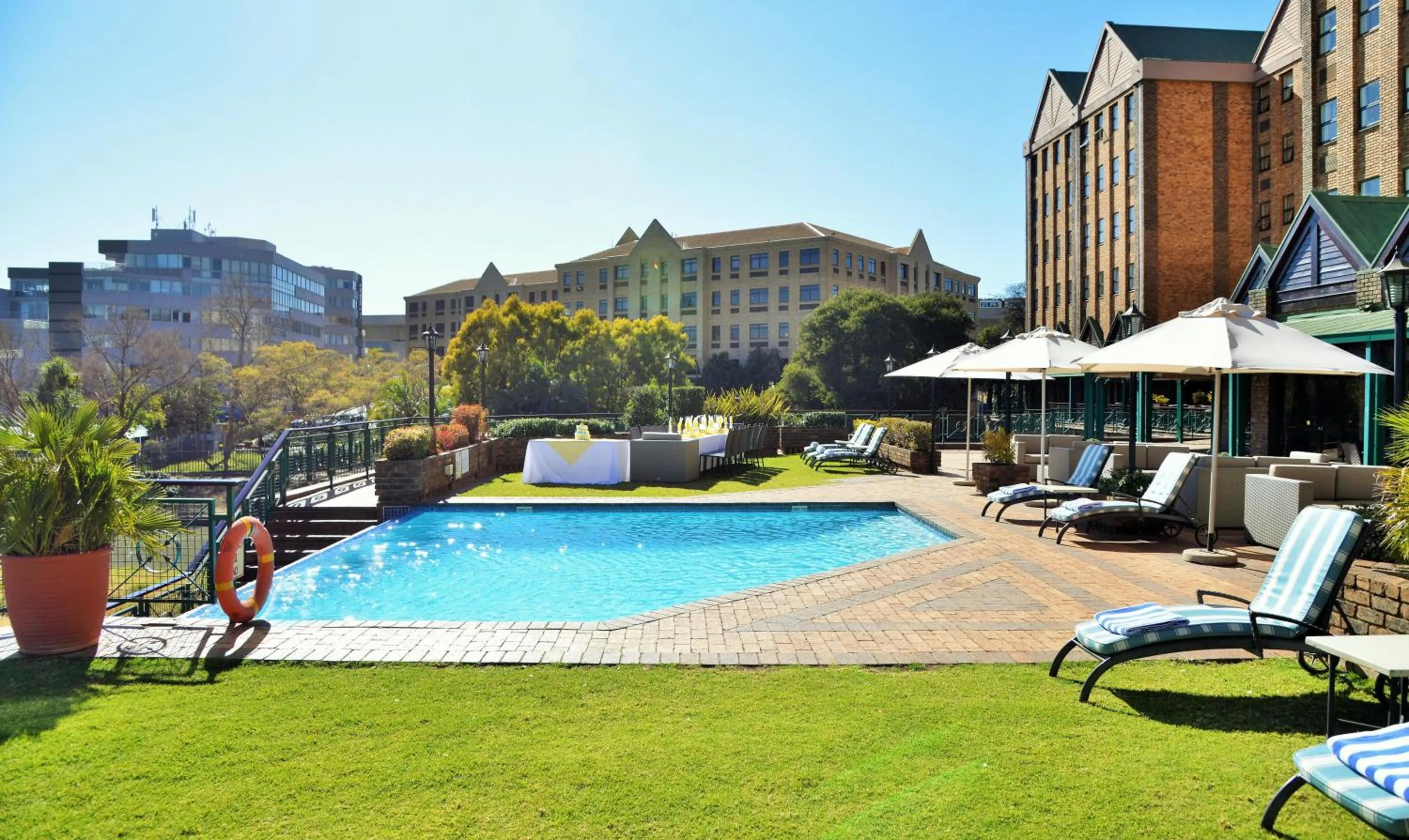 Patio in The Centurion Hotel