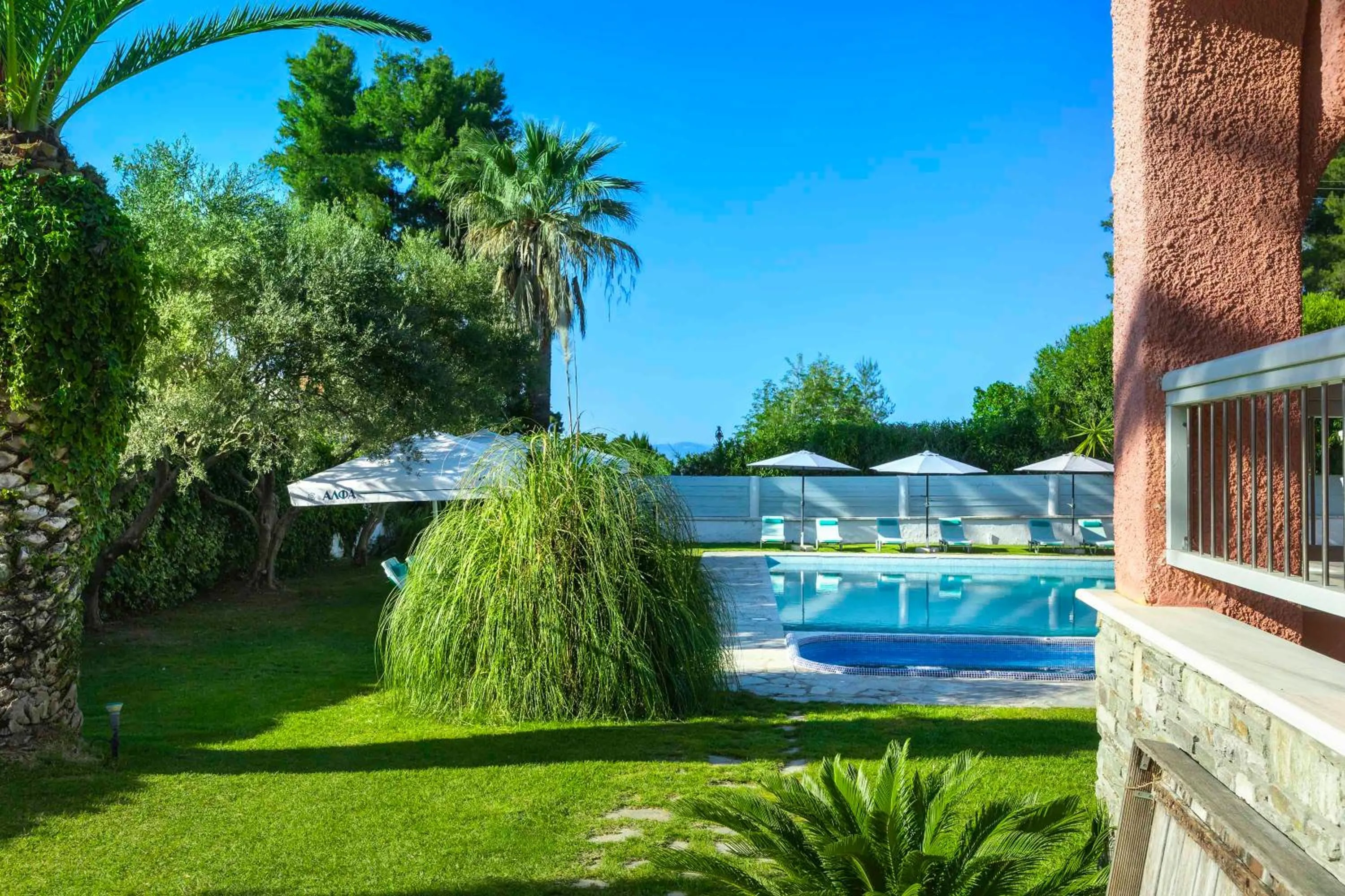 Garden in Hotel Hanioti Village Spa