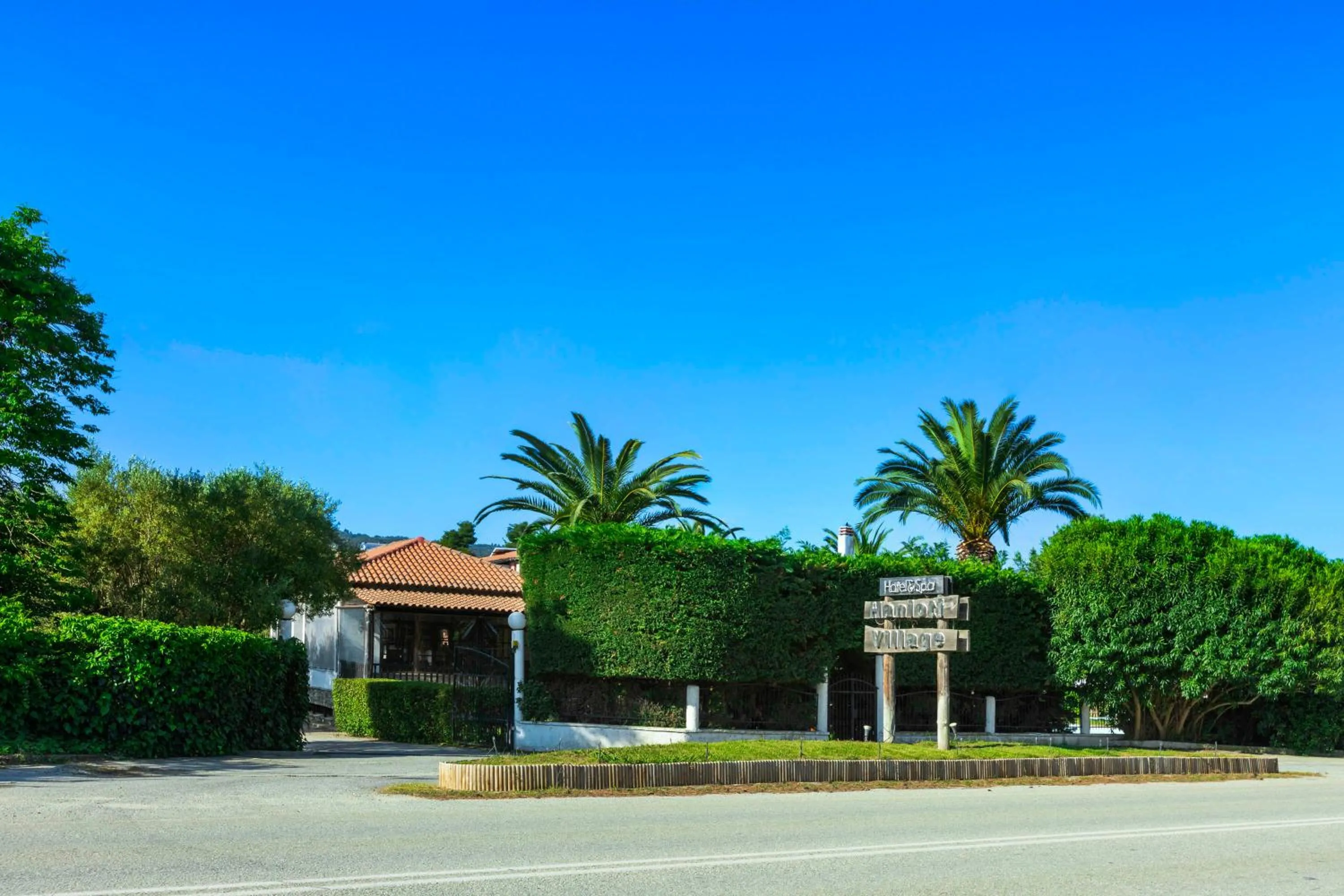 Property building in Hotel Hanioti Village Spa