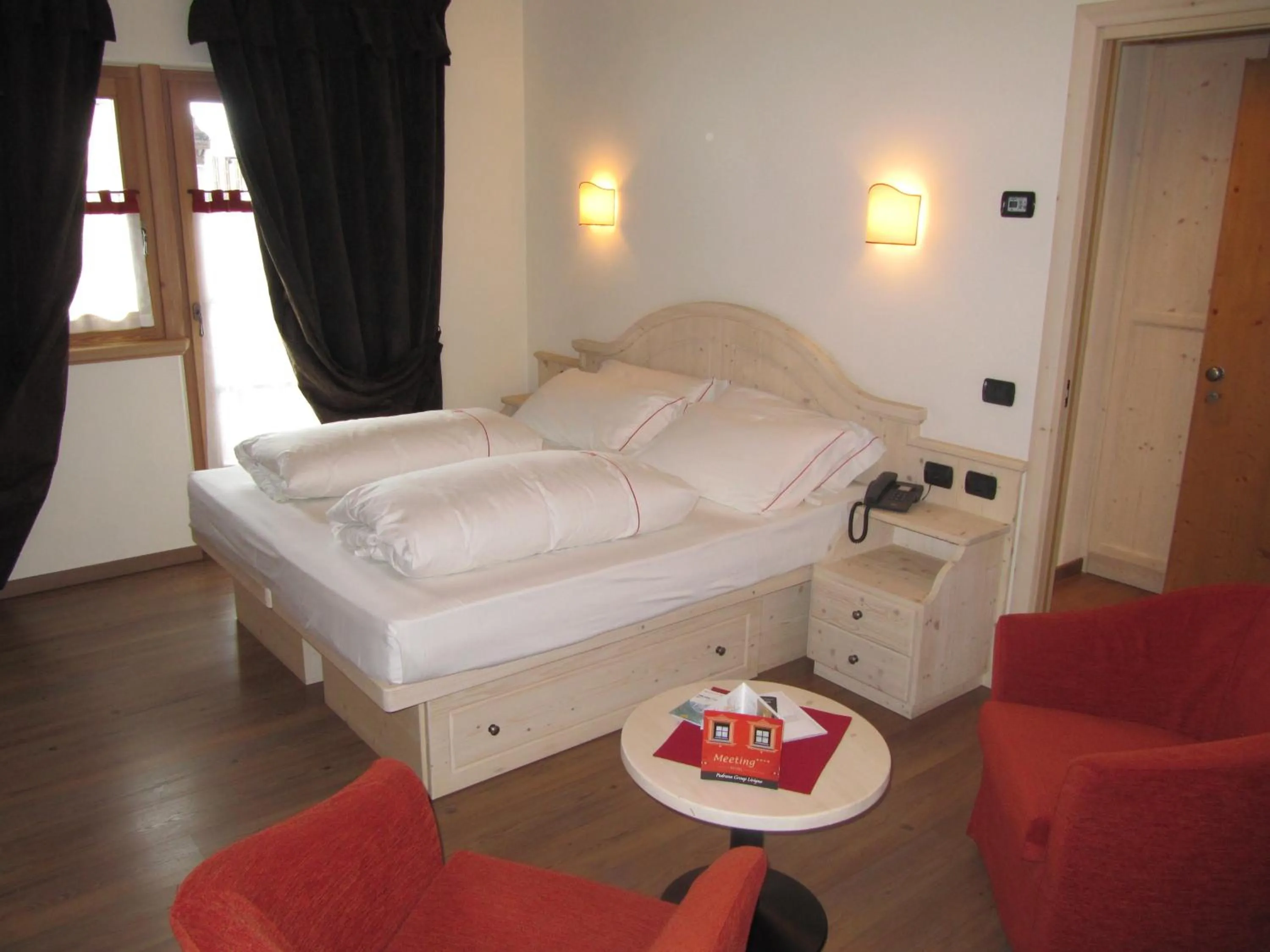 Bedroom, Bed in Hotel Meeting