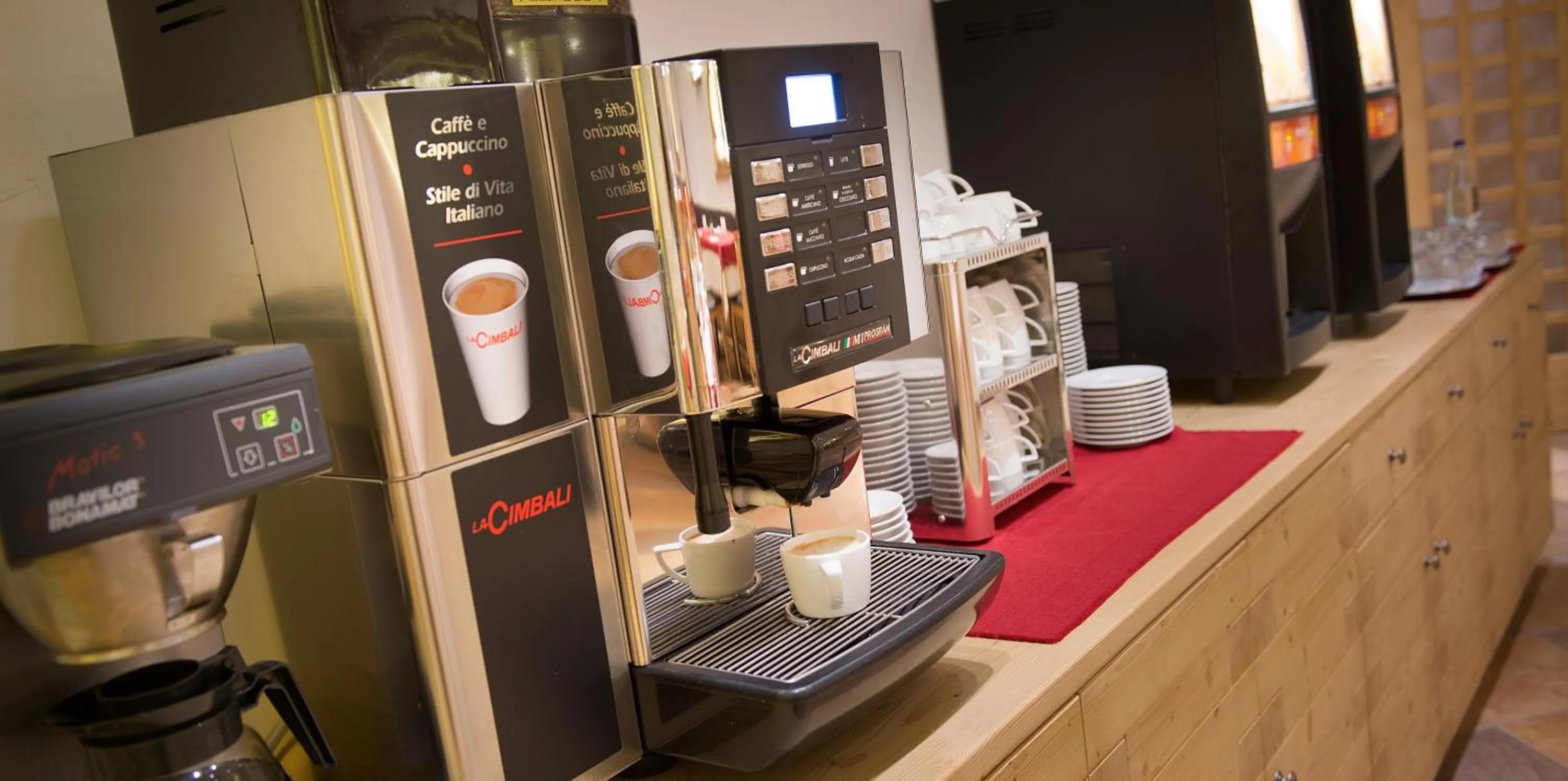 Drinks in Hotel Meeting