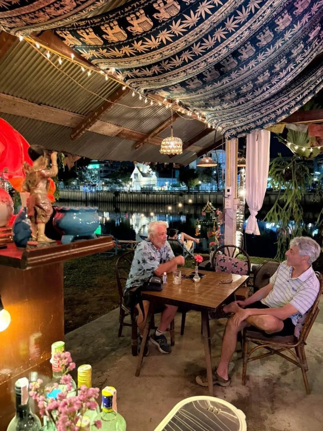 Ban Narai River Guesthouse