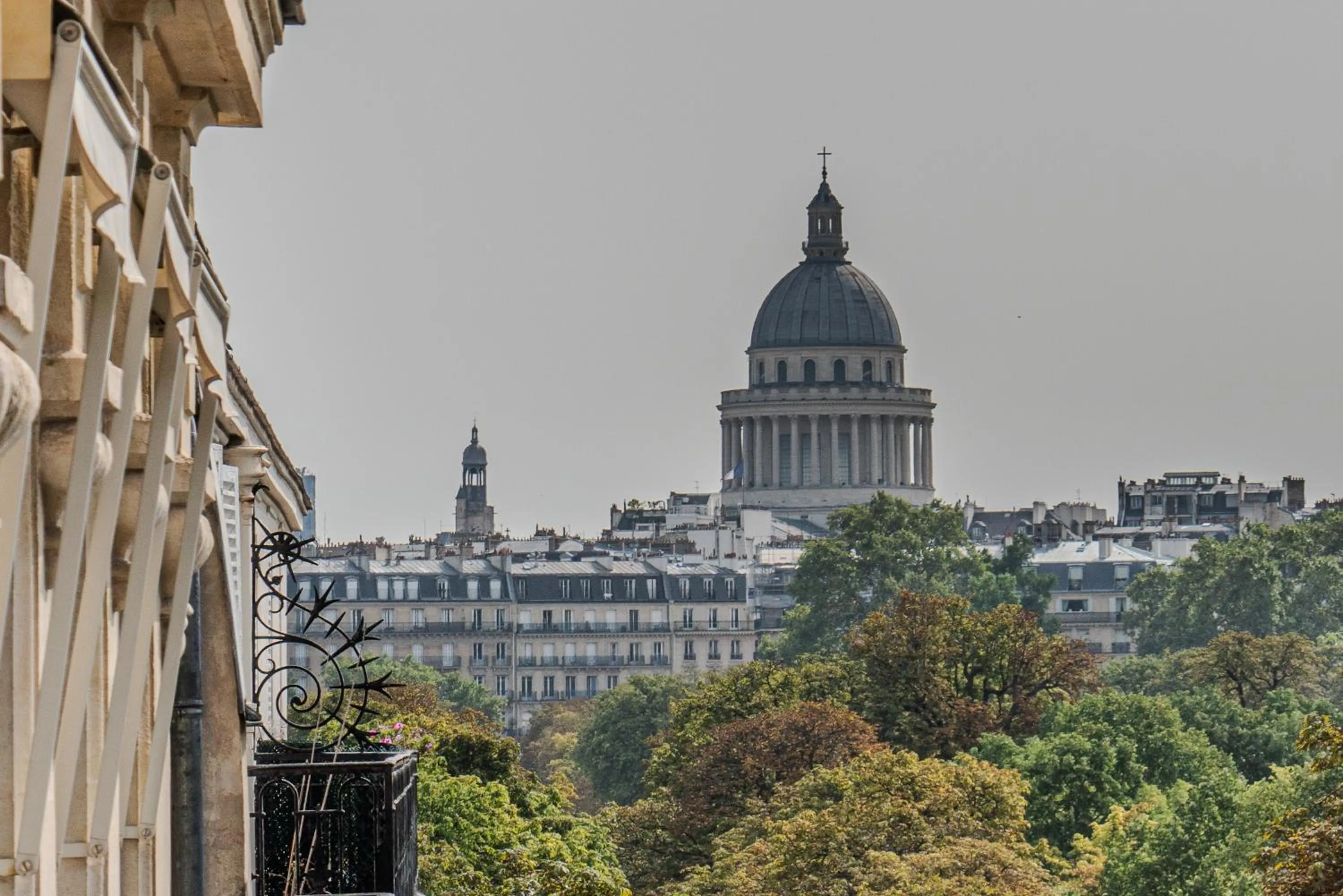 View (from property/room) in Hôtel Perreyve - Jardin du Luxembourg
