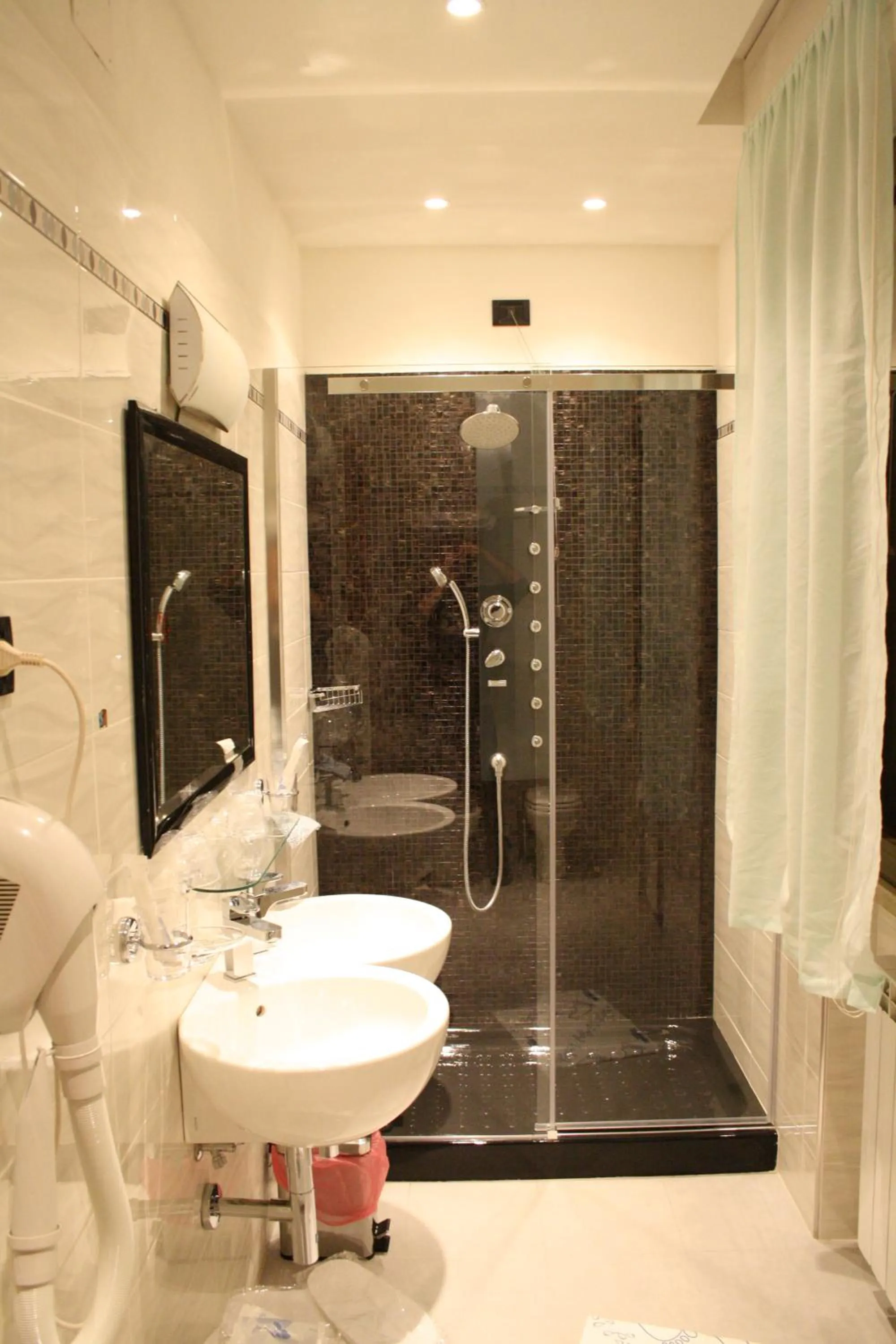 Bathroom in Hotel Bixio