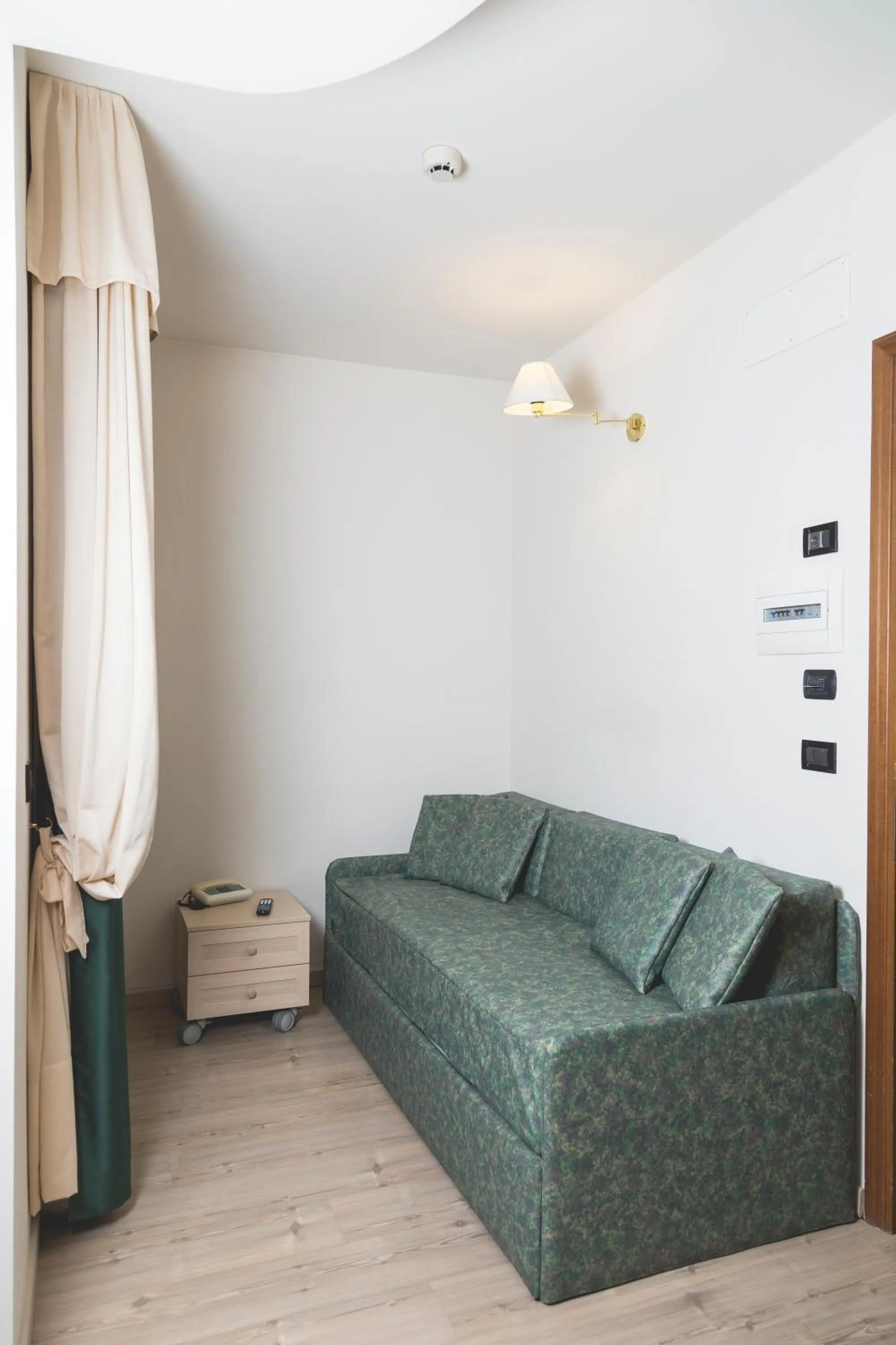 Photo of the whole room in Hotel Bixio