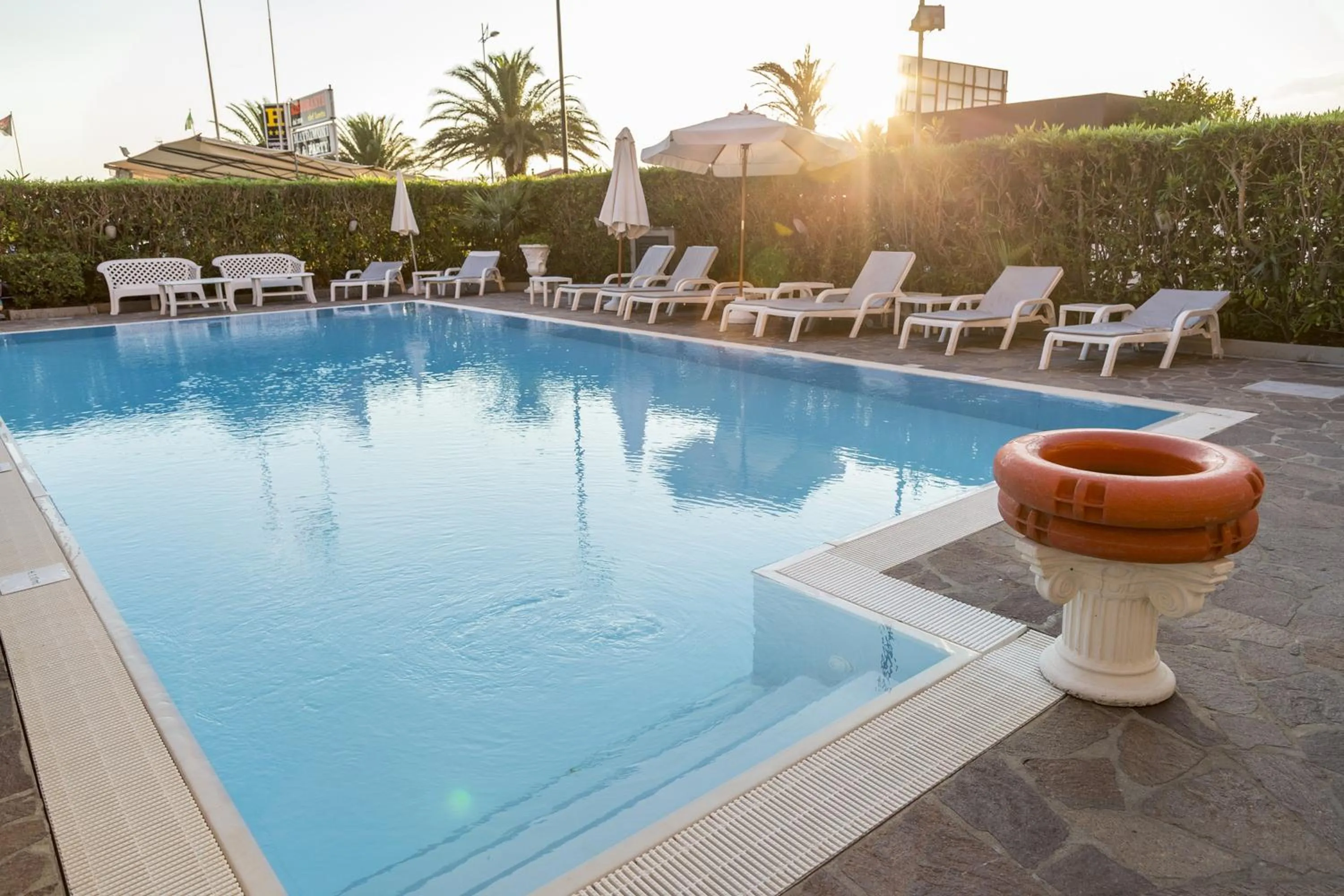 Swimming pool in Hotel Bixio