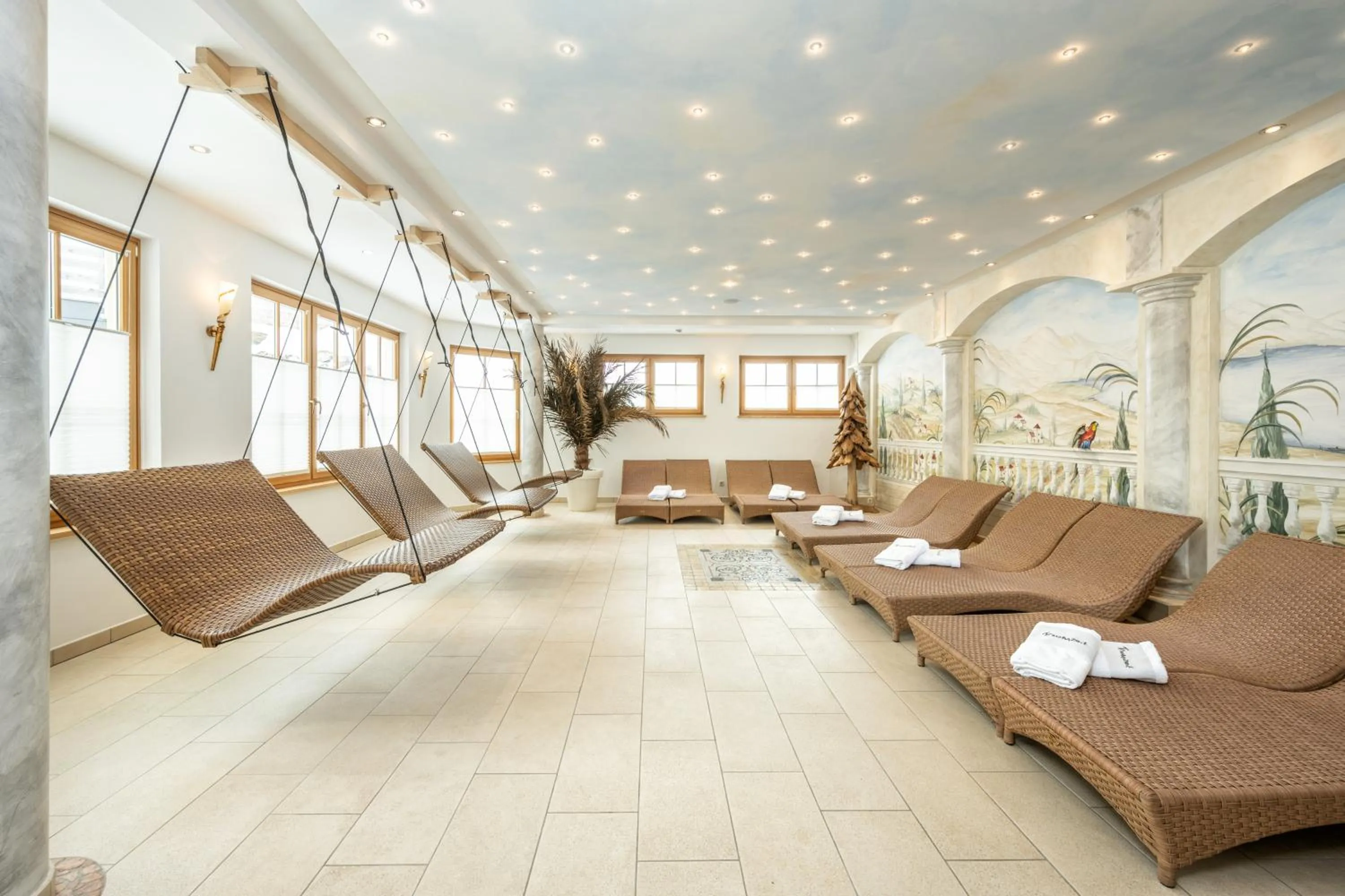 Spa and wellness centre/facilities in Hotel Almschlössl & Schrotteralm