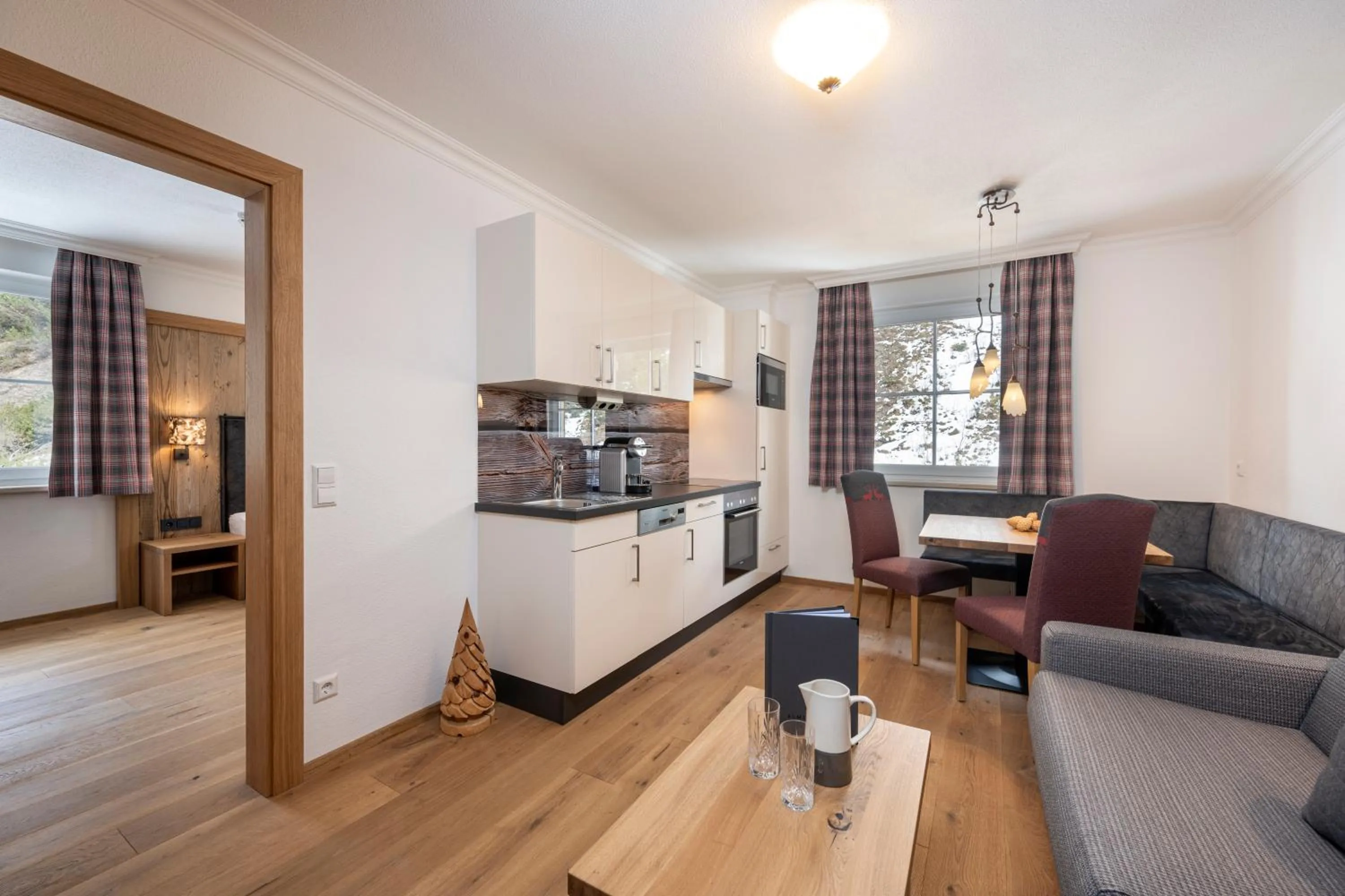 Kitchen or kitchenette in Hotel Almschlössl & Schrotteralm