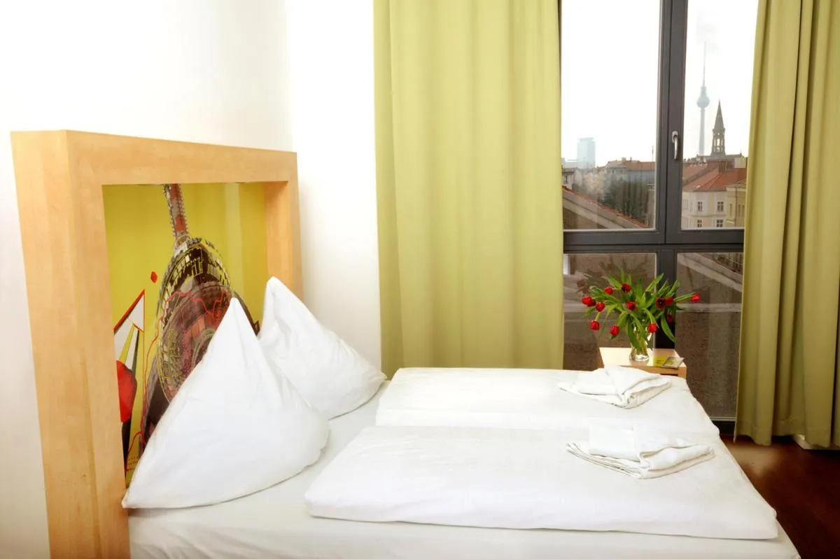 Photo of the whole room, Bed in H+ Hotel 4Youth