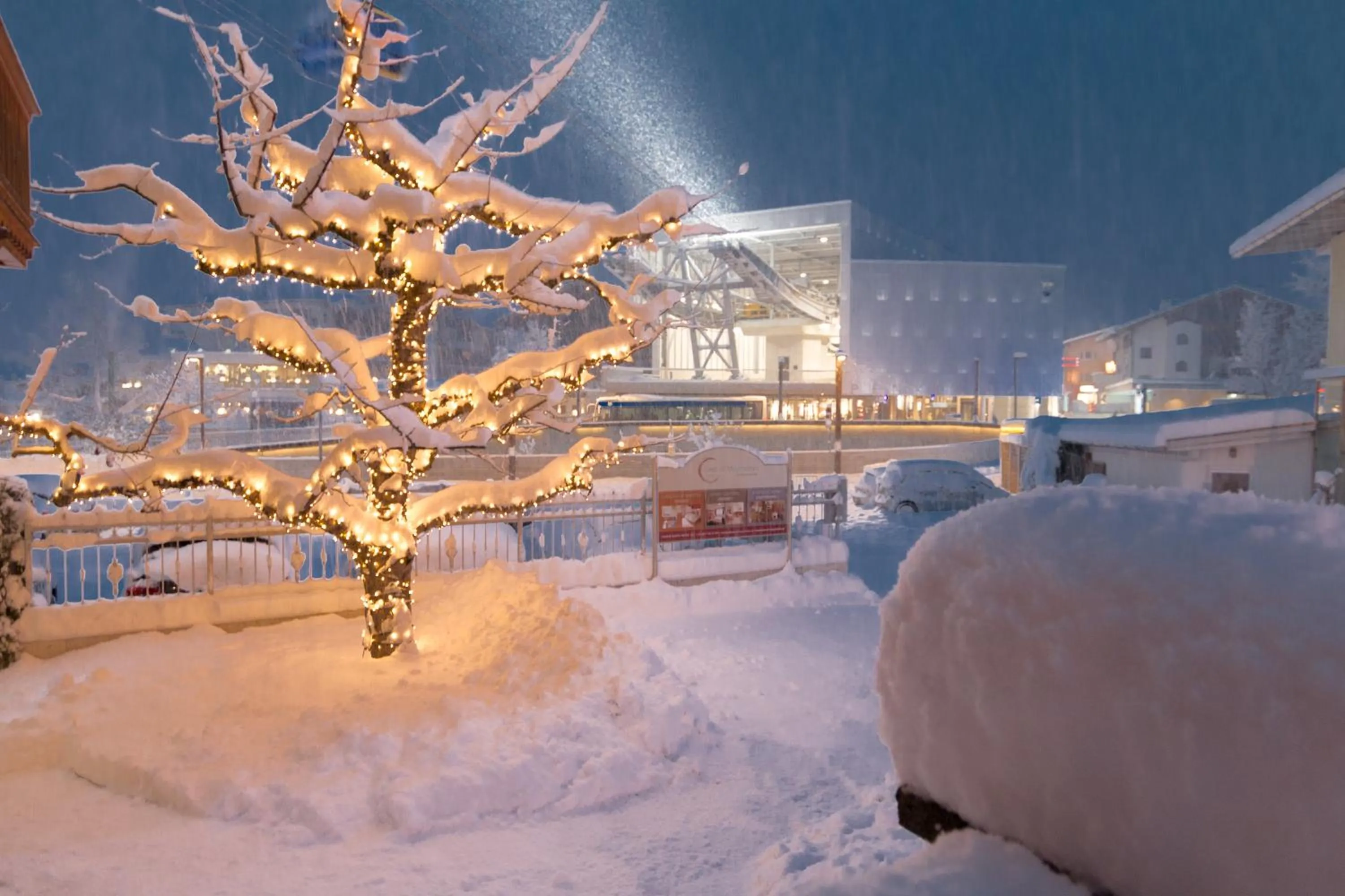 Property building in Apart Central – Premium Mountain&Garden