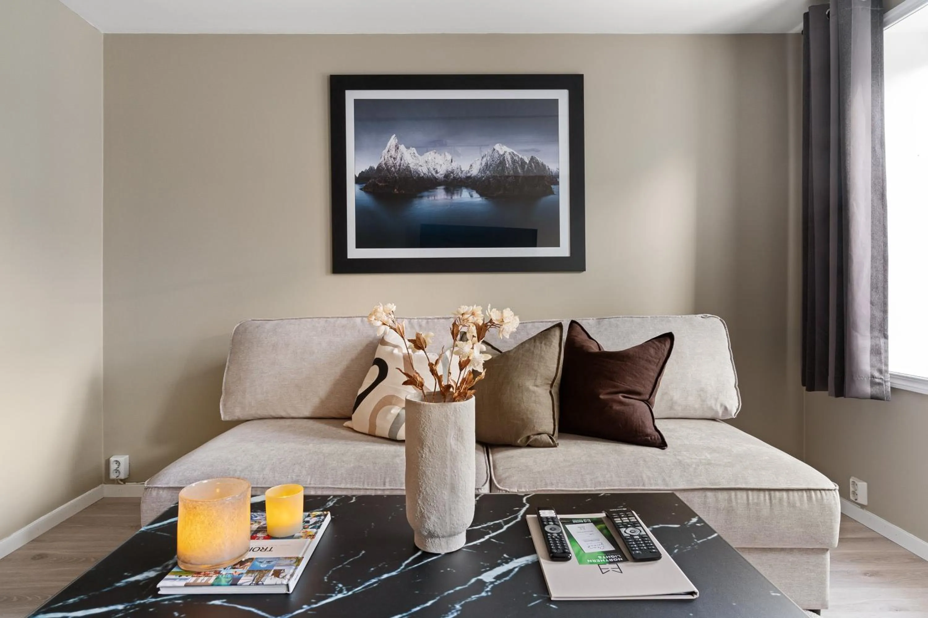 One-Bedroom Superior Apartment in Enter Viking Hotel