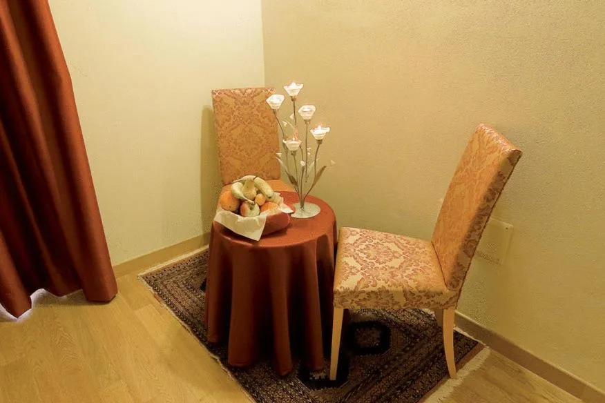 Seating area in Hotel Granducato