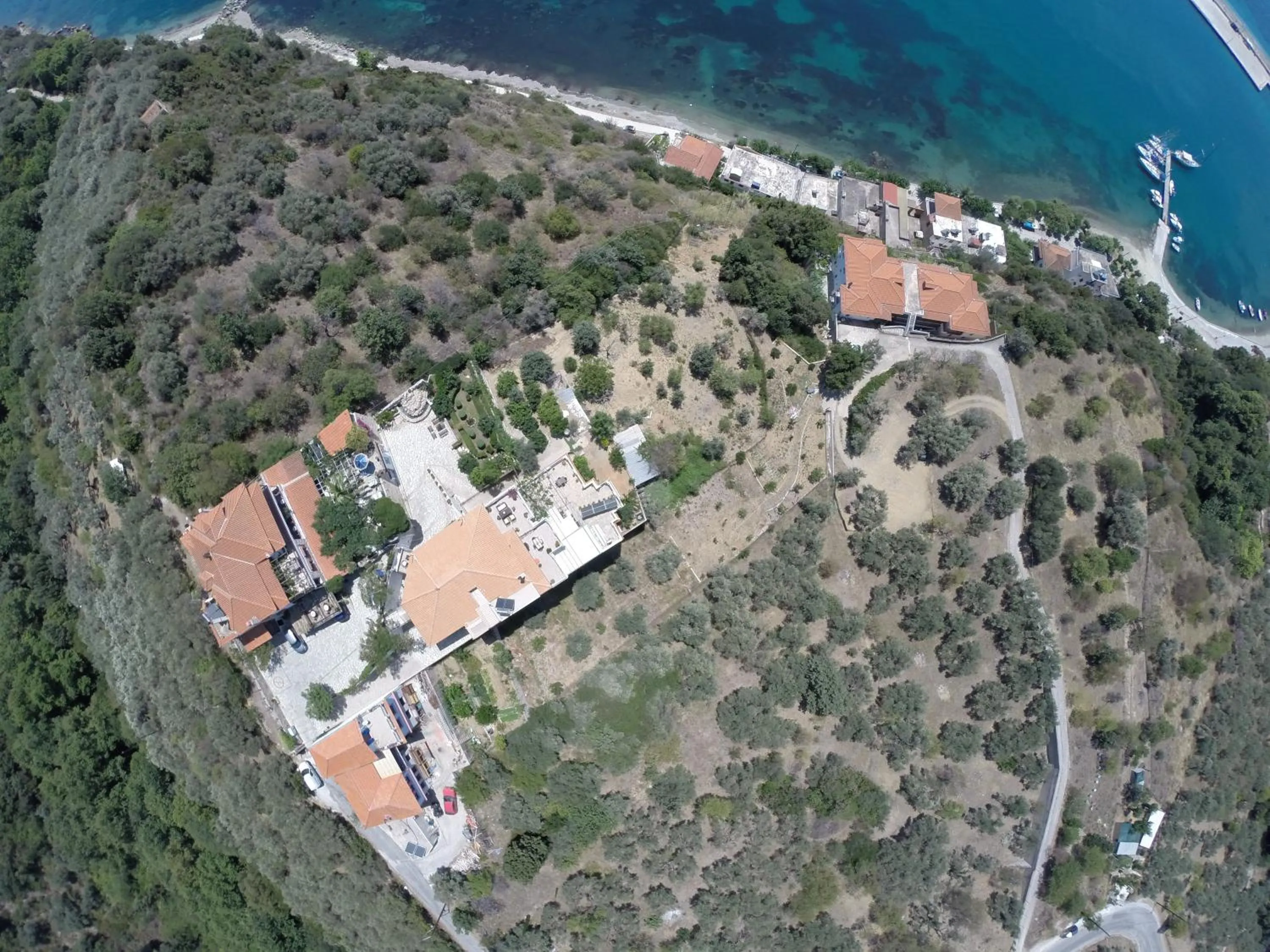 Property building in Aegean Wave - Faros