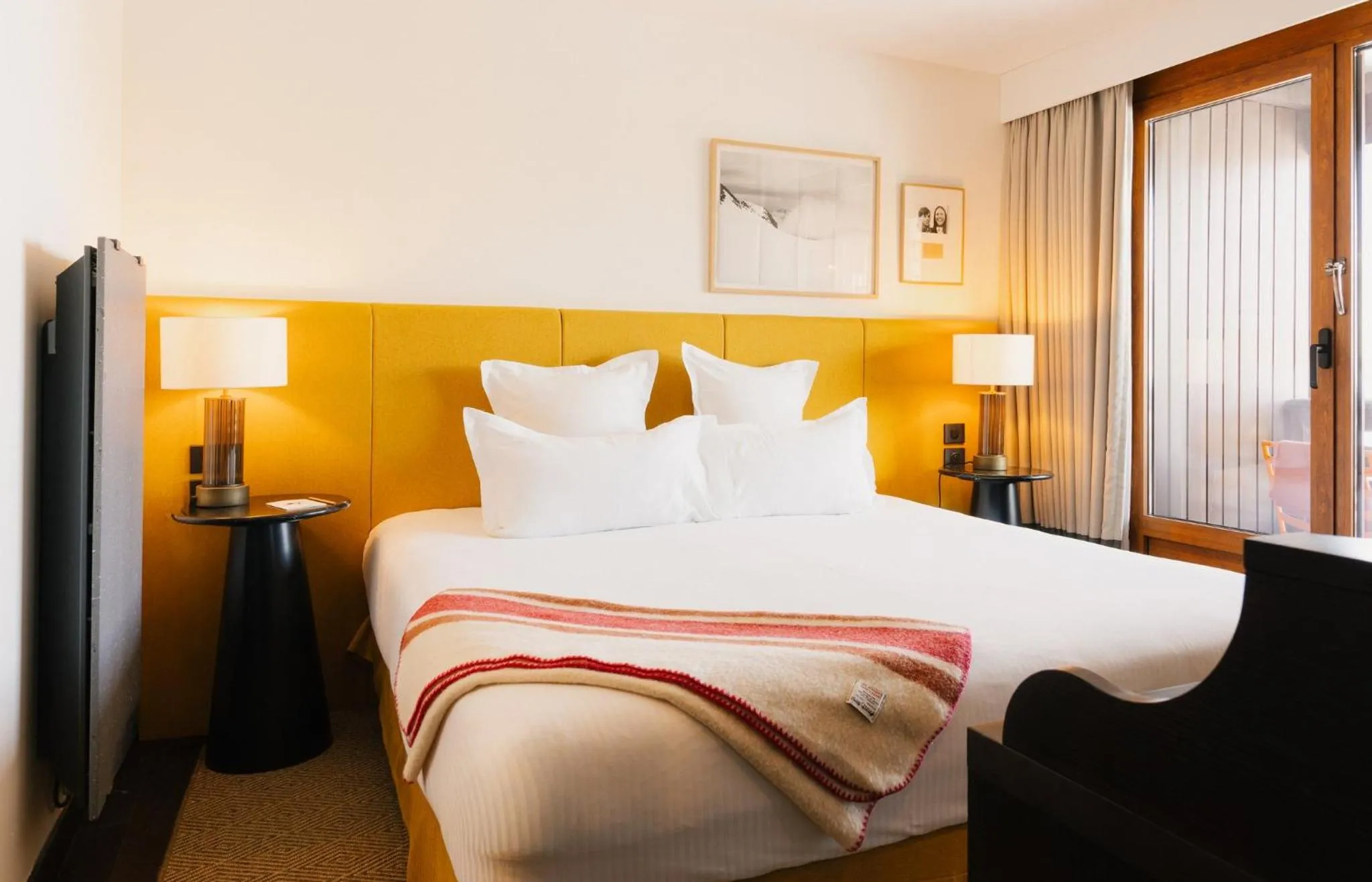 Photo of the whole room, Bed in Le Val Thorens, a Beaumier hotel