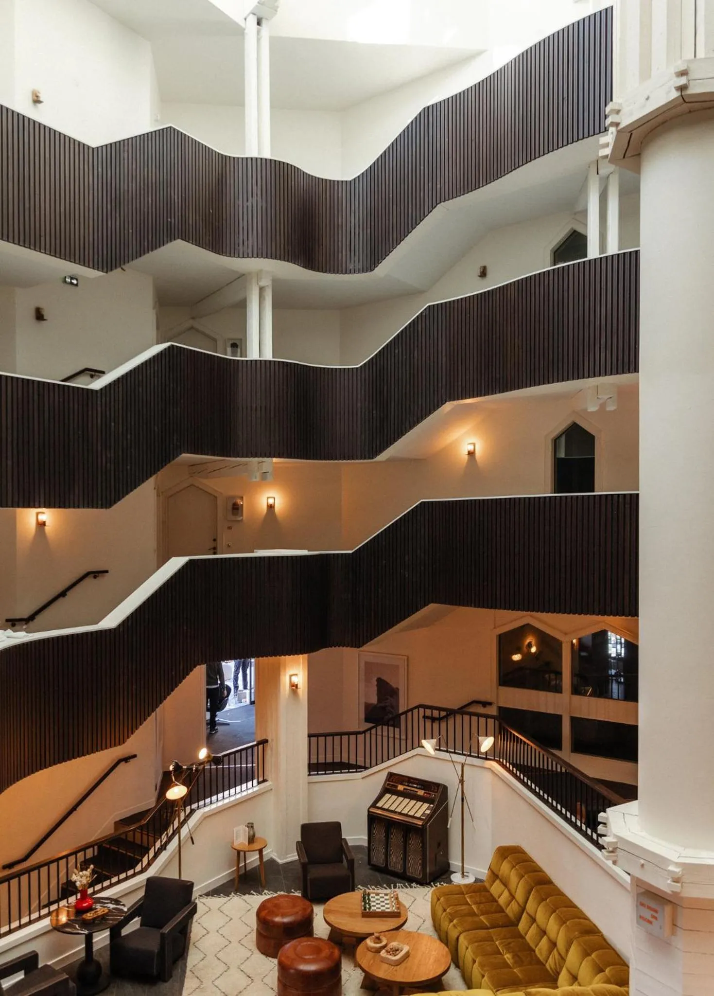 Lobby or reception in Le Val Thorens, a Beaumier hotel