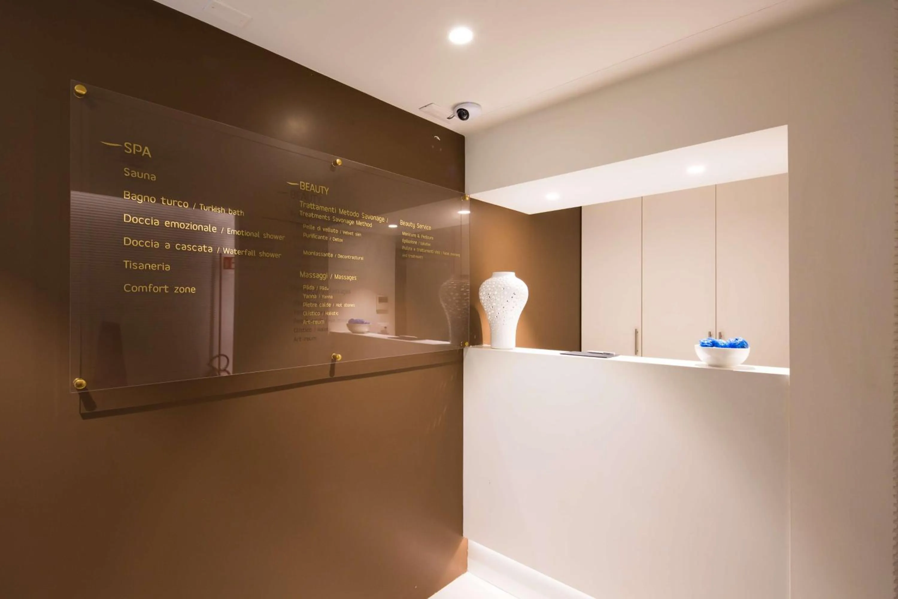 Restaurant/places to eat in Best Western Plus Hotel Expo