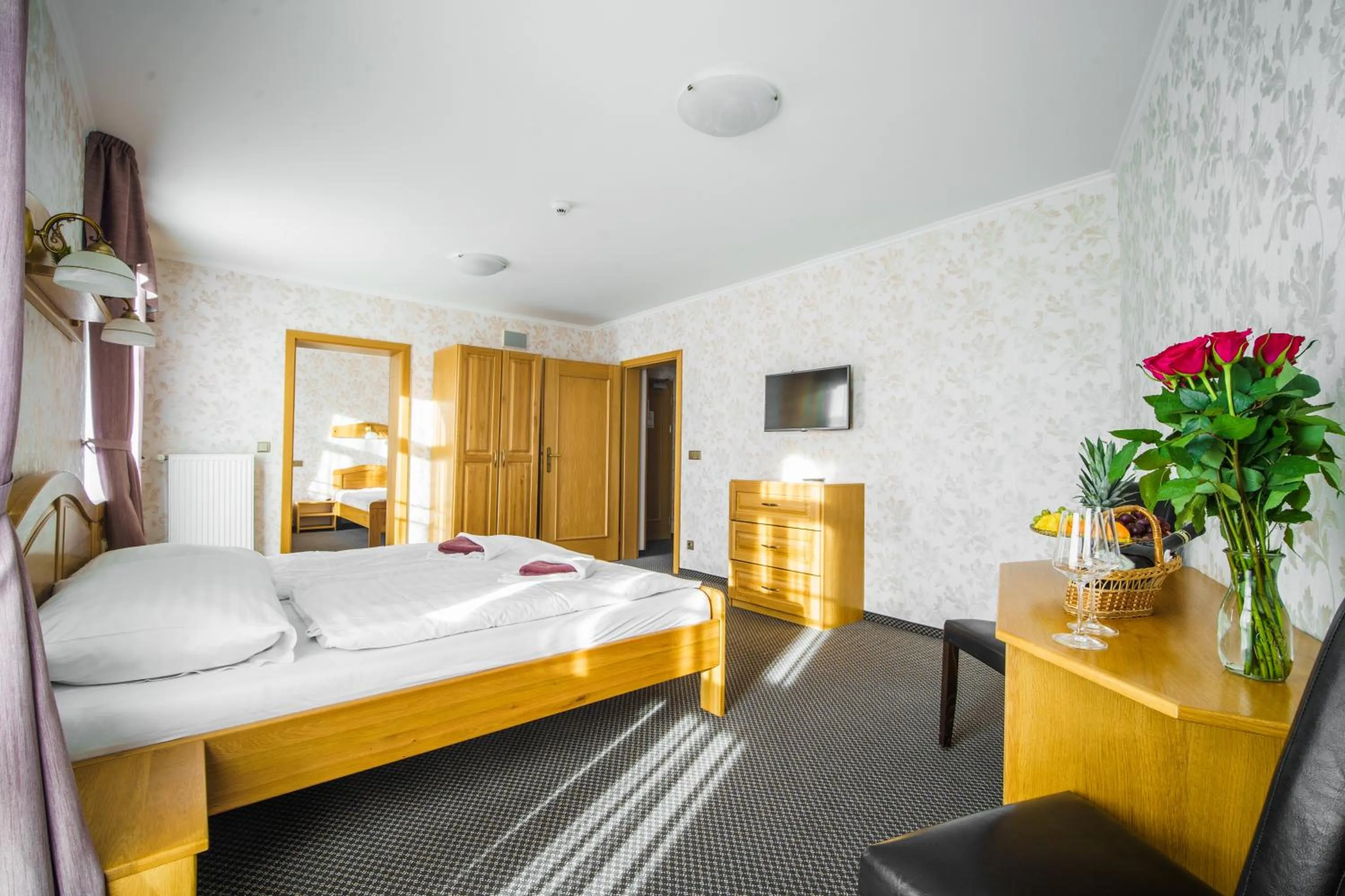 Photo of the whole room, Bed in Spa Hotel MILLENIUM Karlovy Vary